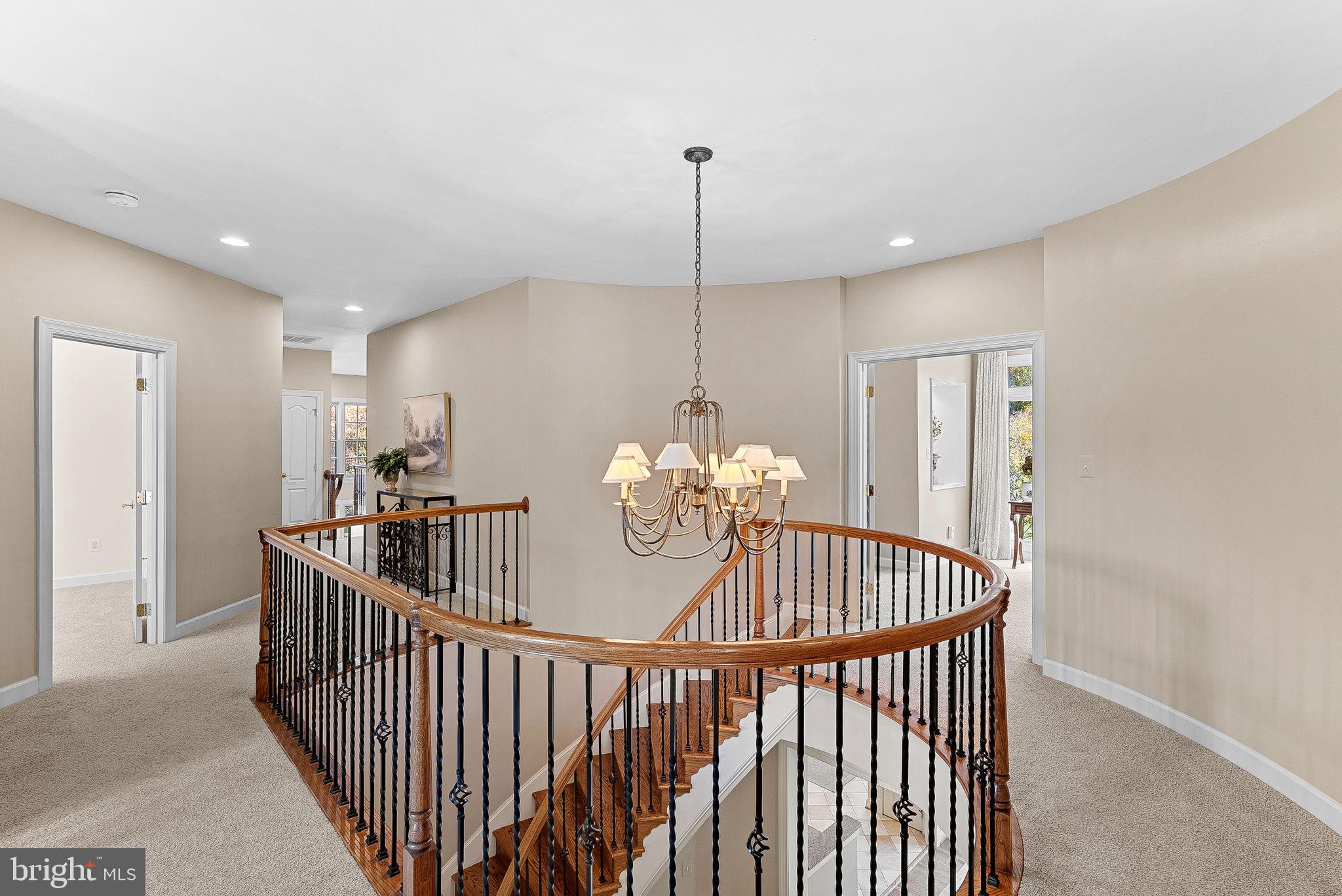 TIMBERLAKE ESTATES - Residential