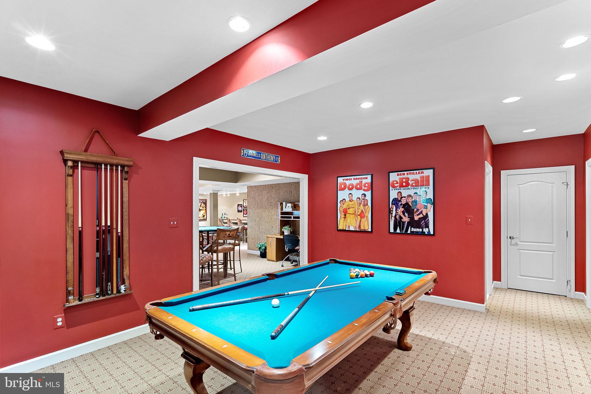 TIMBERLAKE ESTATES - Residential