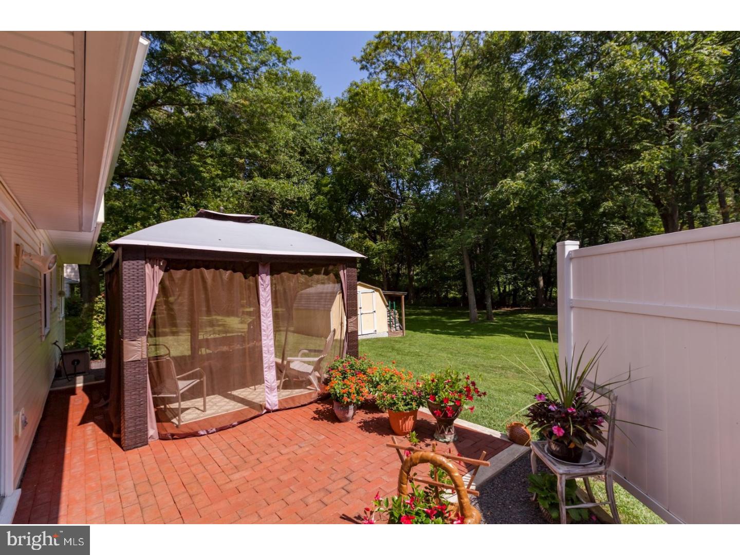 PEBBLE BROOK - Residential