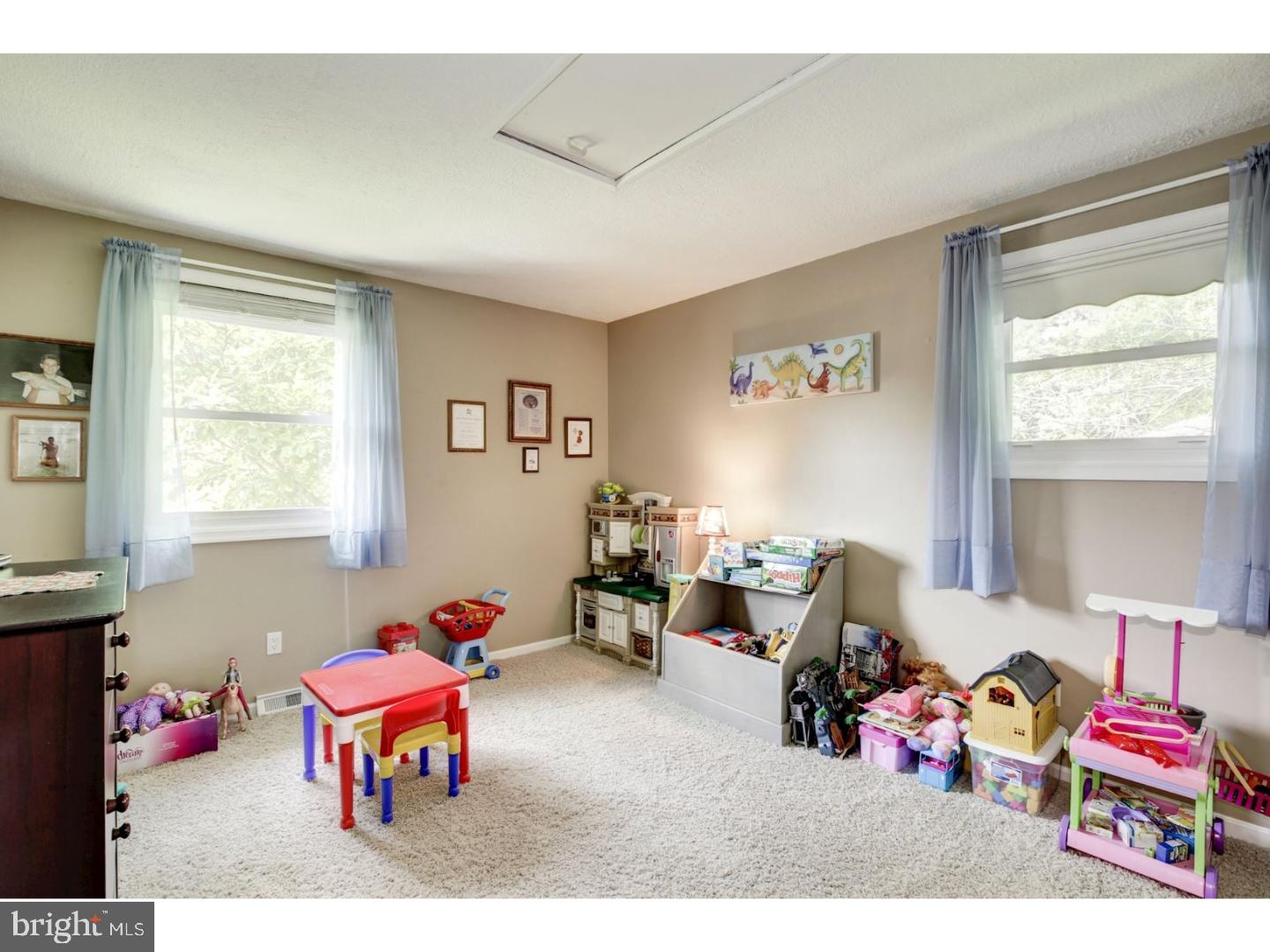 PEBBLE BROOK - Residential