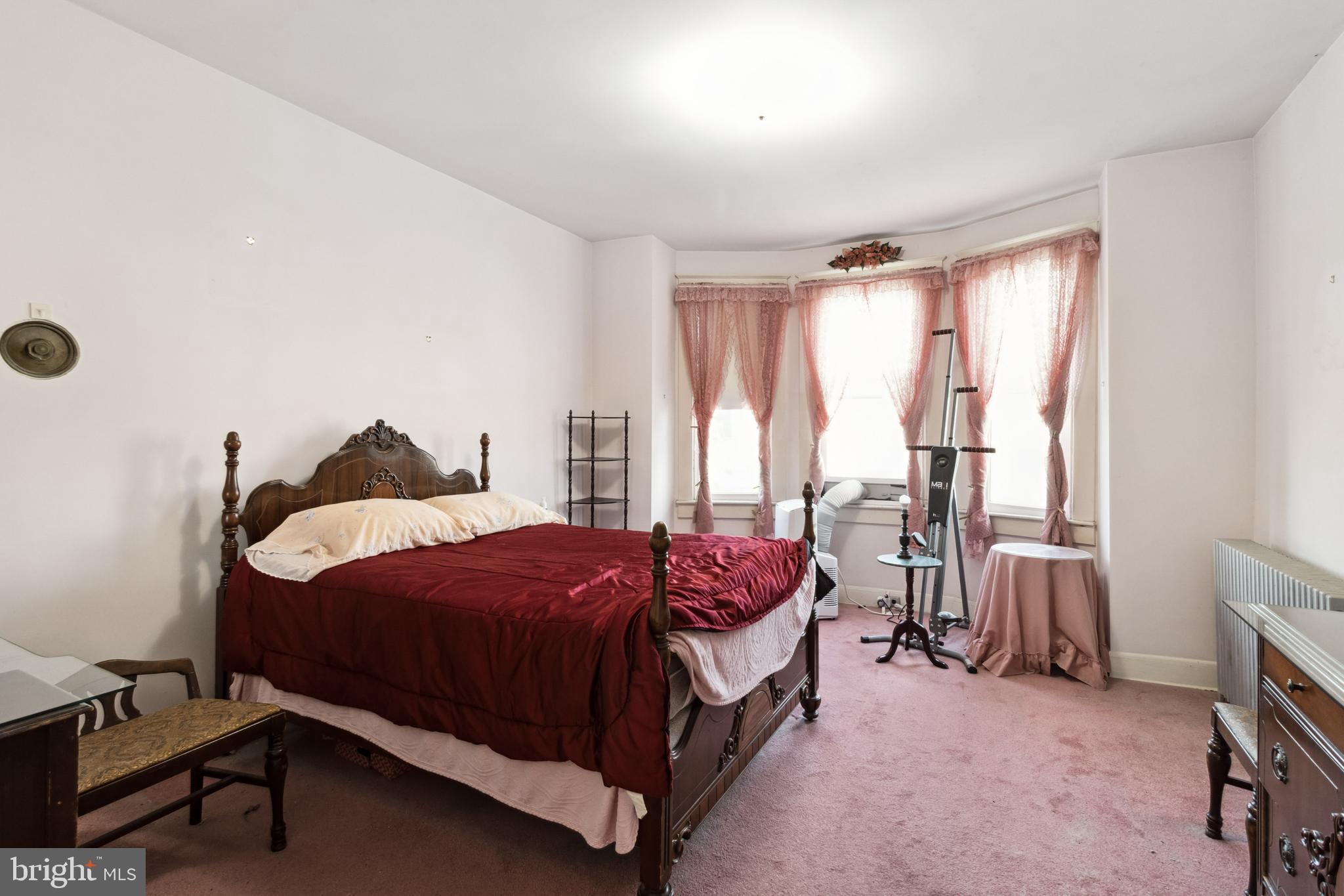 HIGHLANDTOWN - Residential