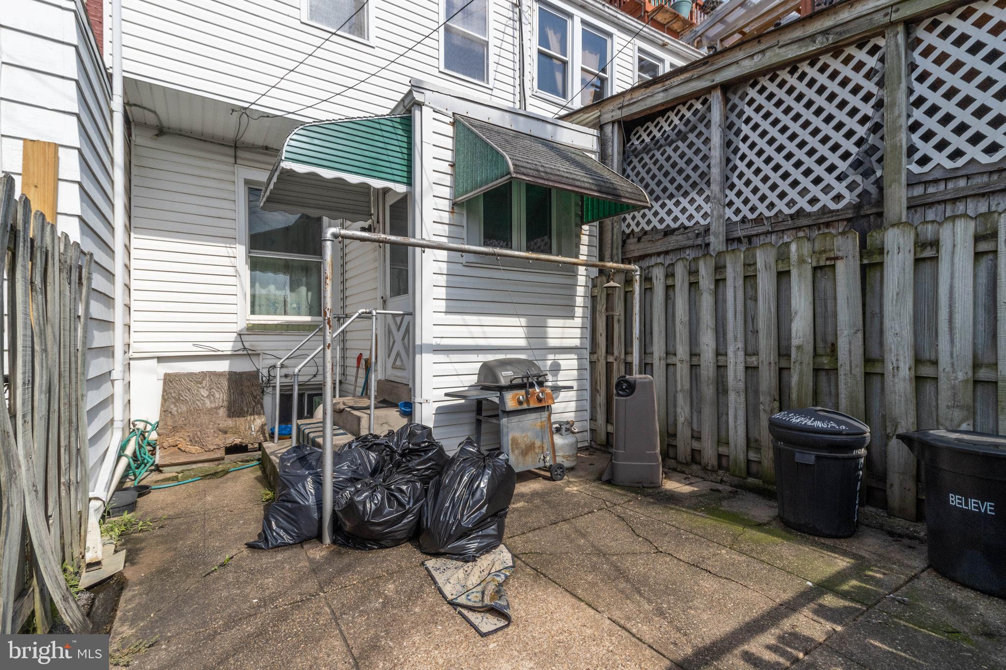 HIGHLANDTOWN - Residential