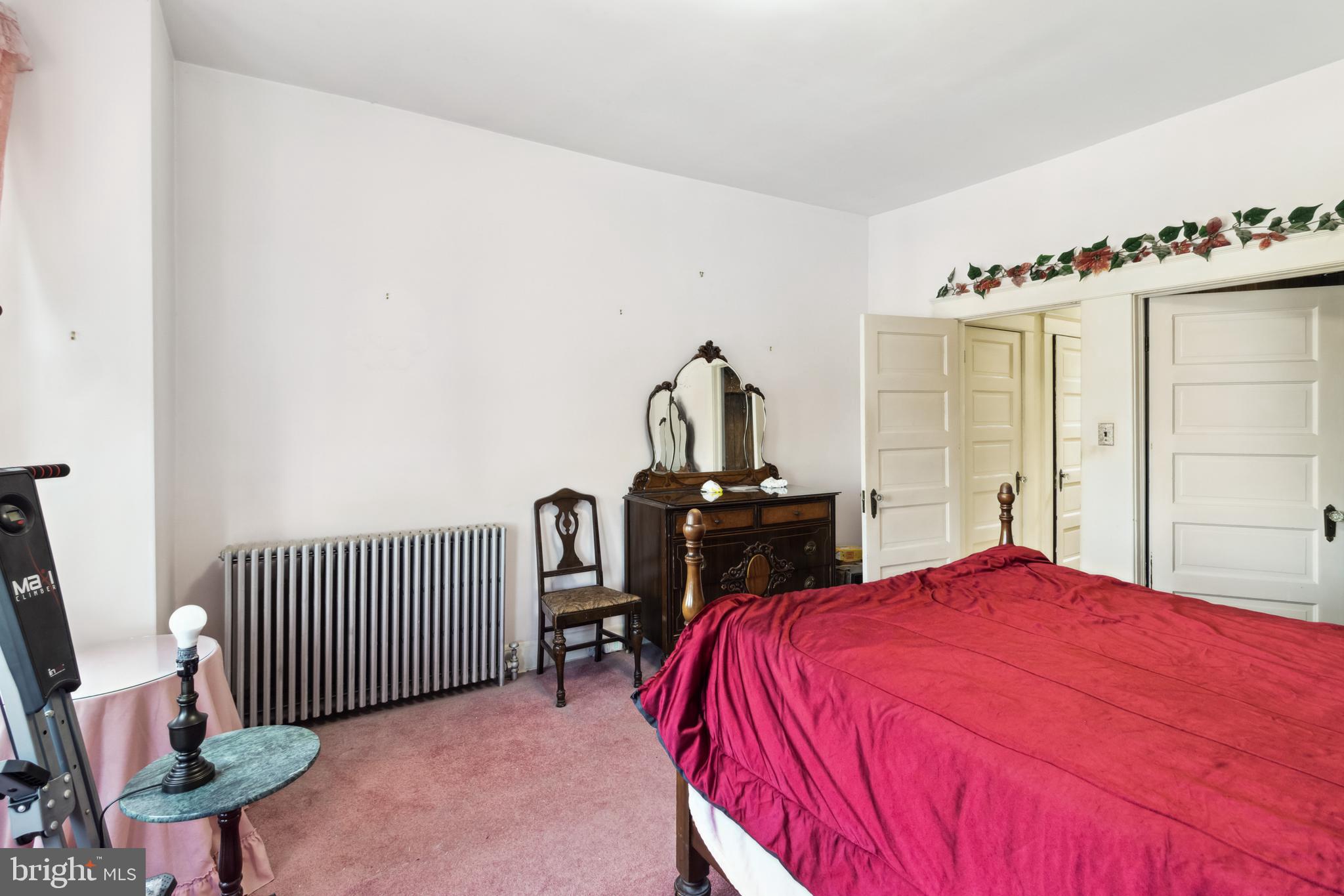 HIGHLANDTOWN - Residential