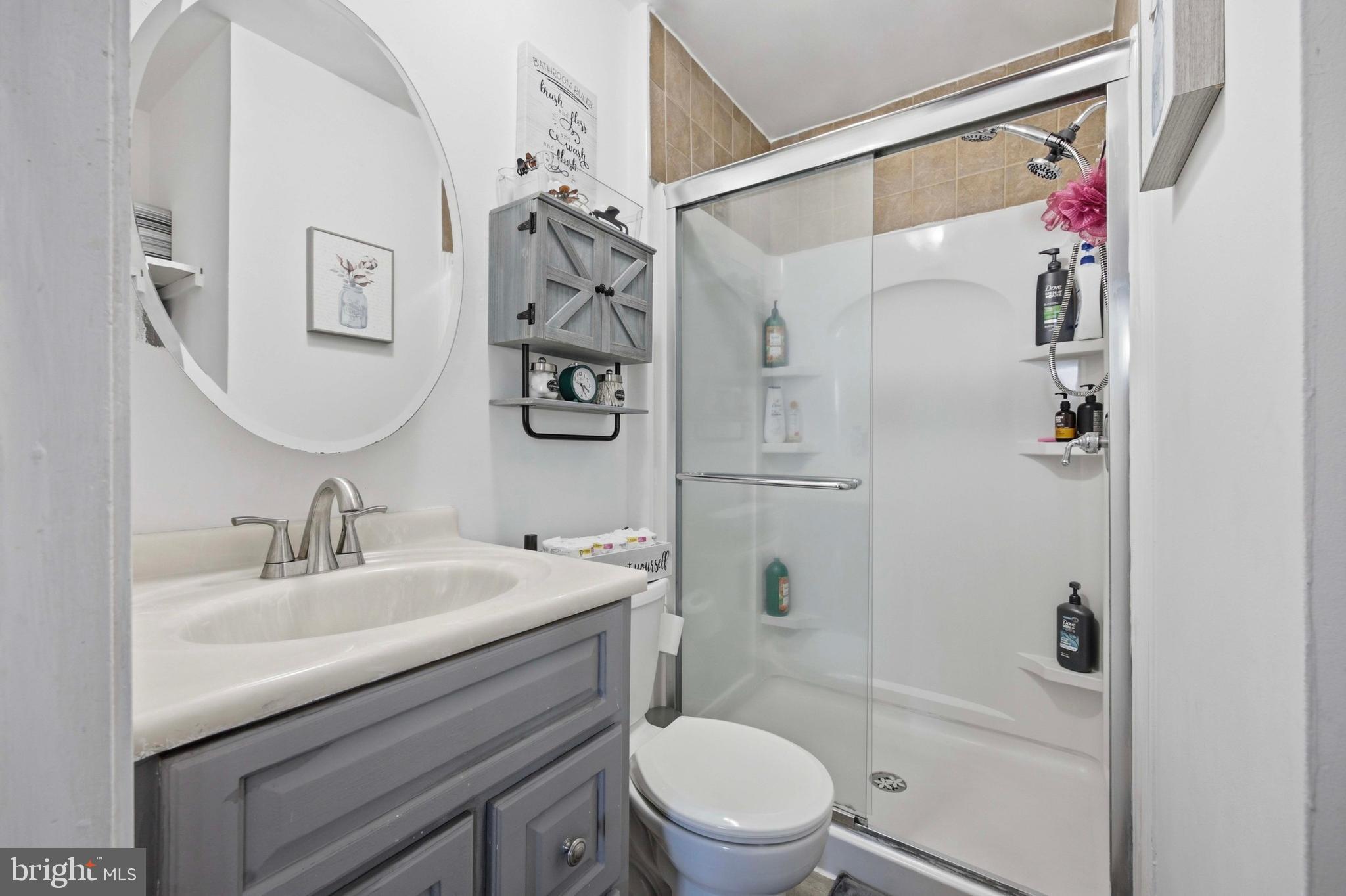 IVY MEADOWS - Residential