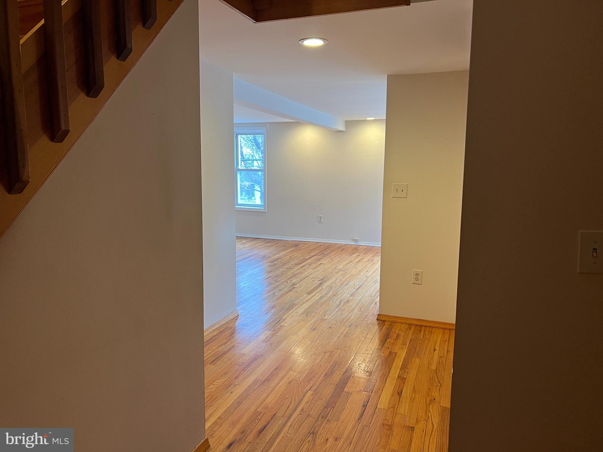 000 - Residential Lease