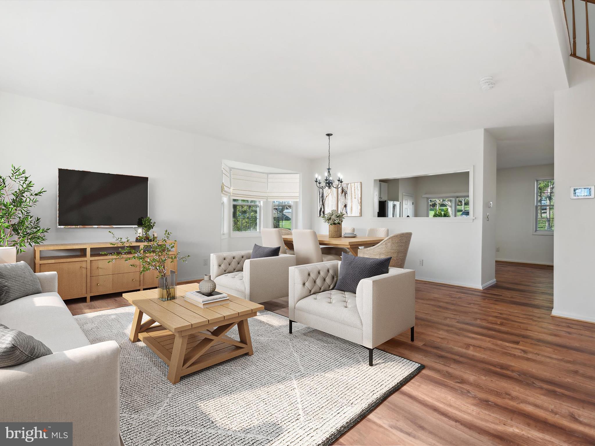 THE MEWS AT MENLOUGH - Residential