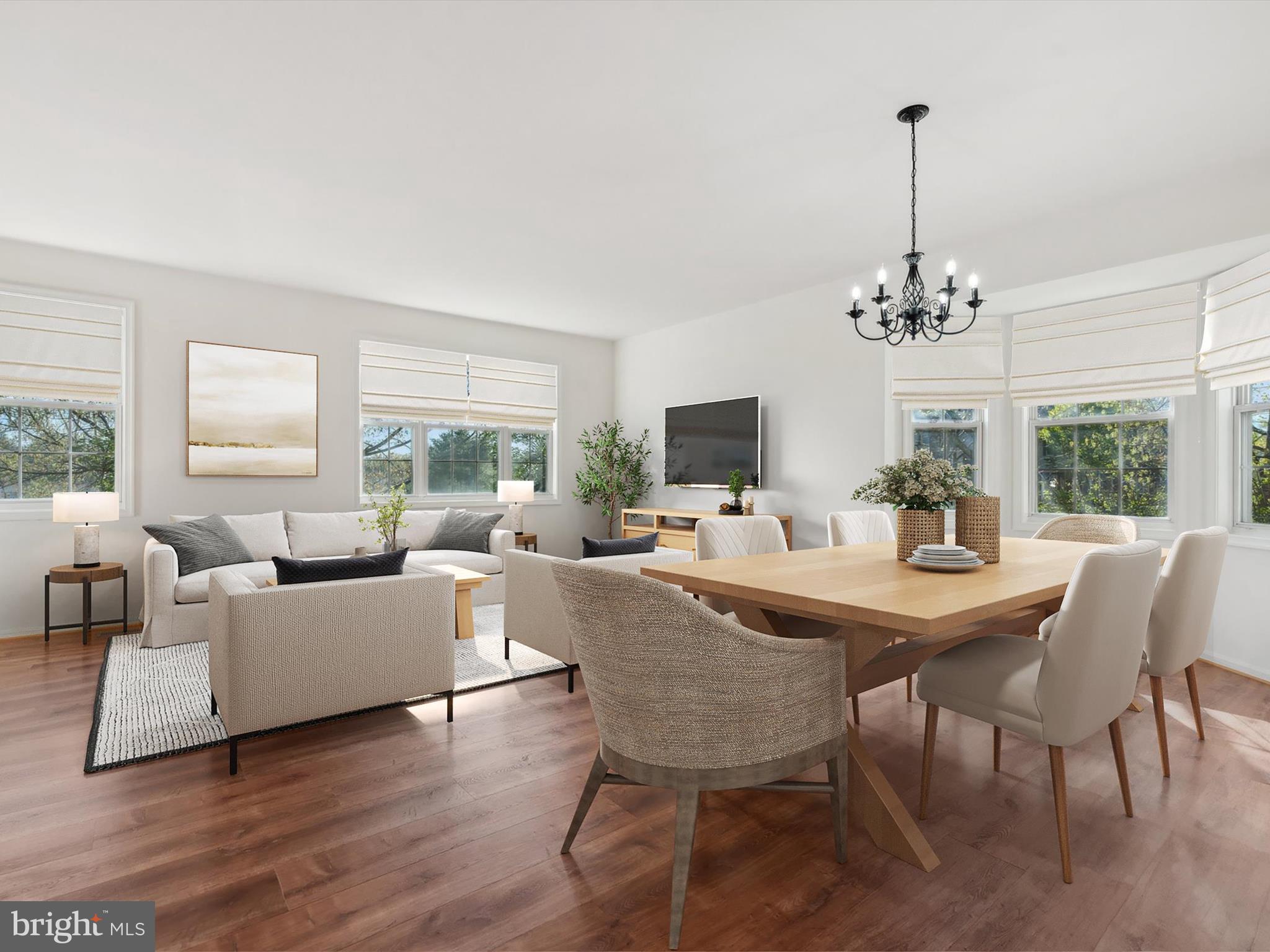 THE MEWS AT MENLOUGH - Residential