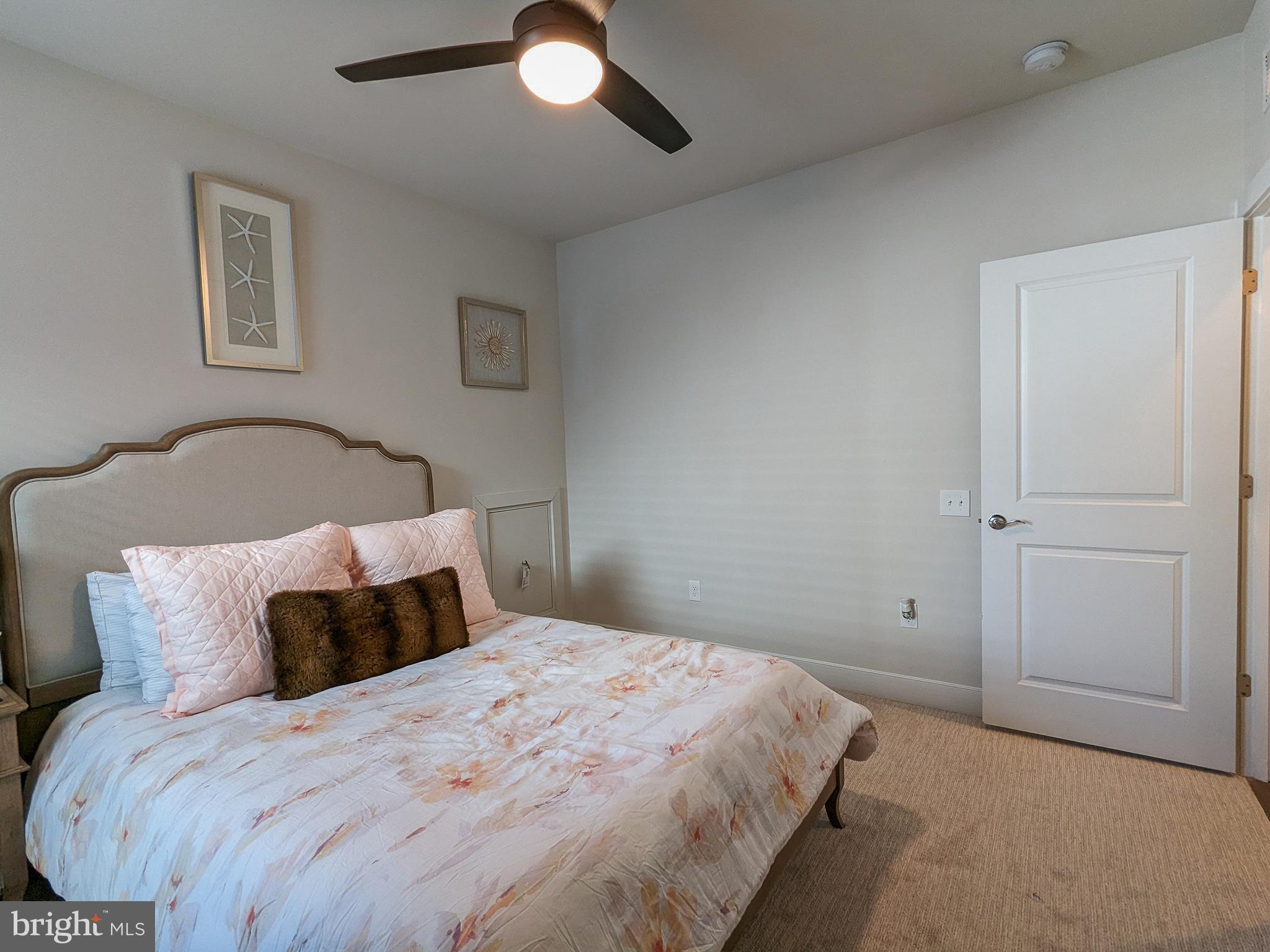 POTOMAC SHORES - Residential Lease