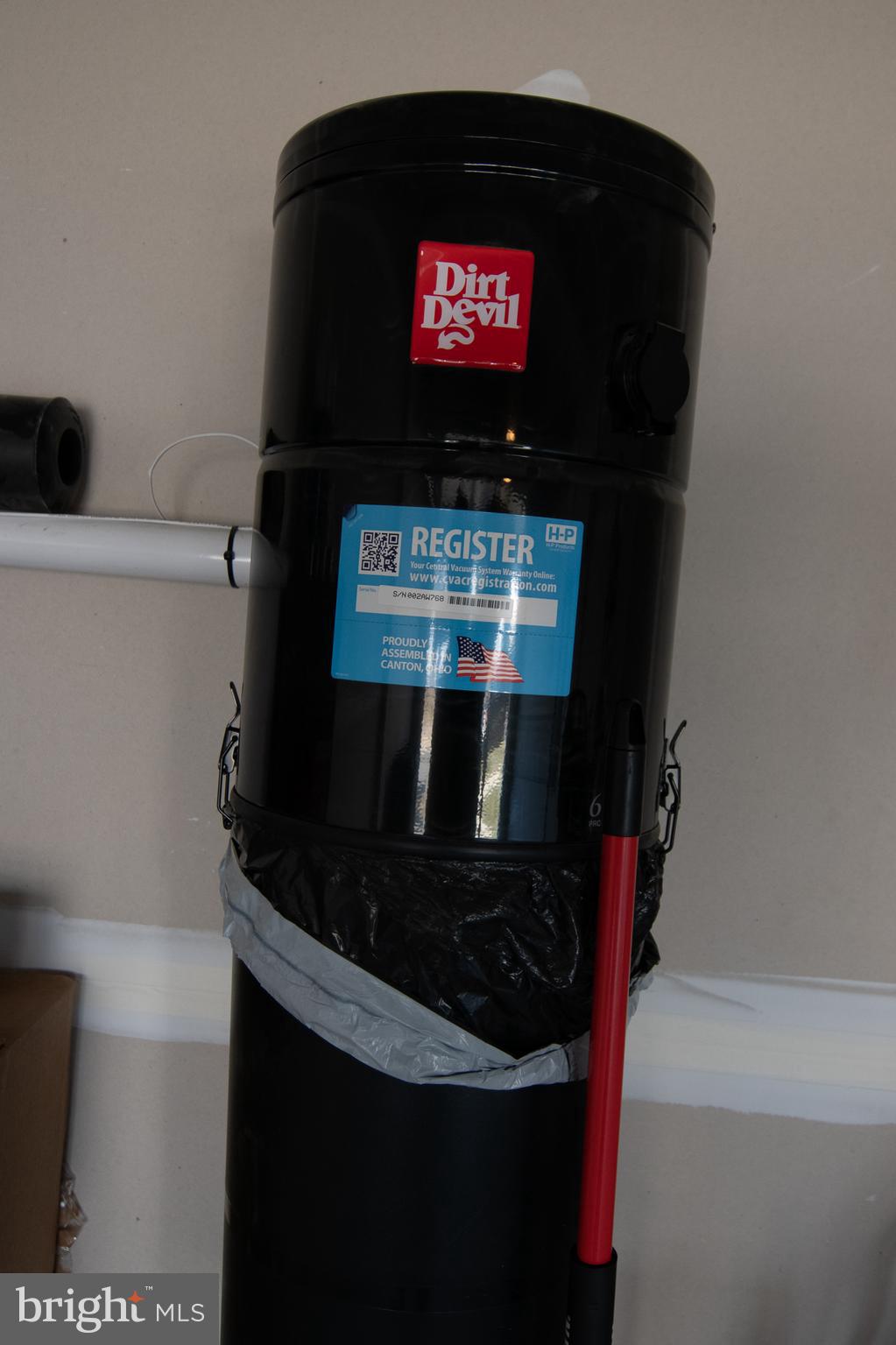 POTOMAC SHORES - Residential Lease