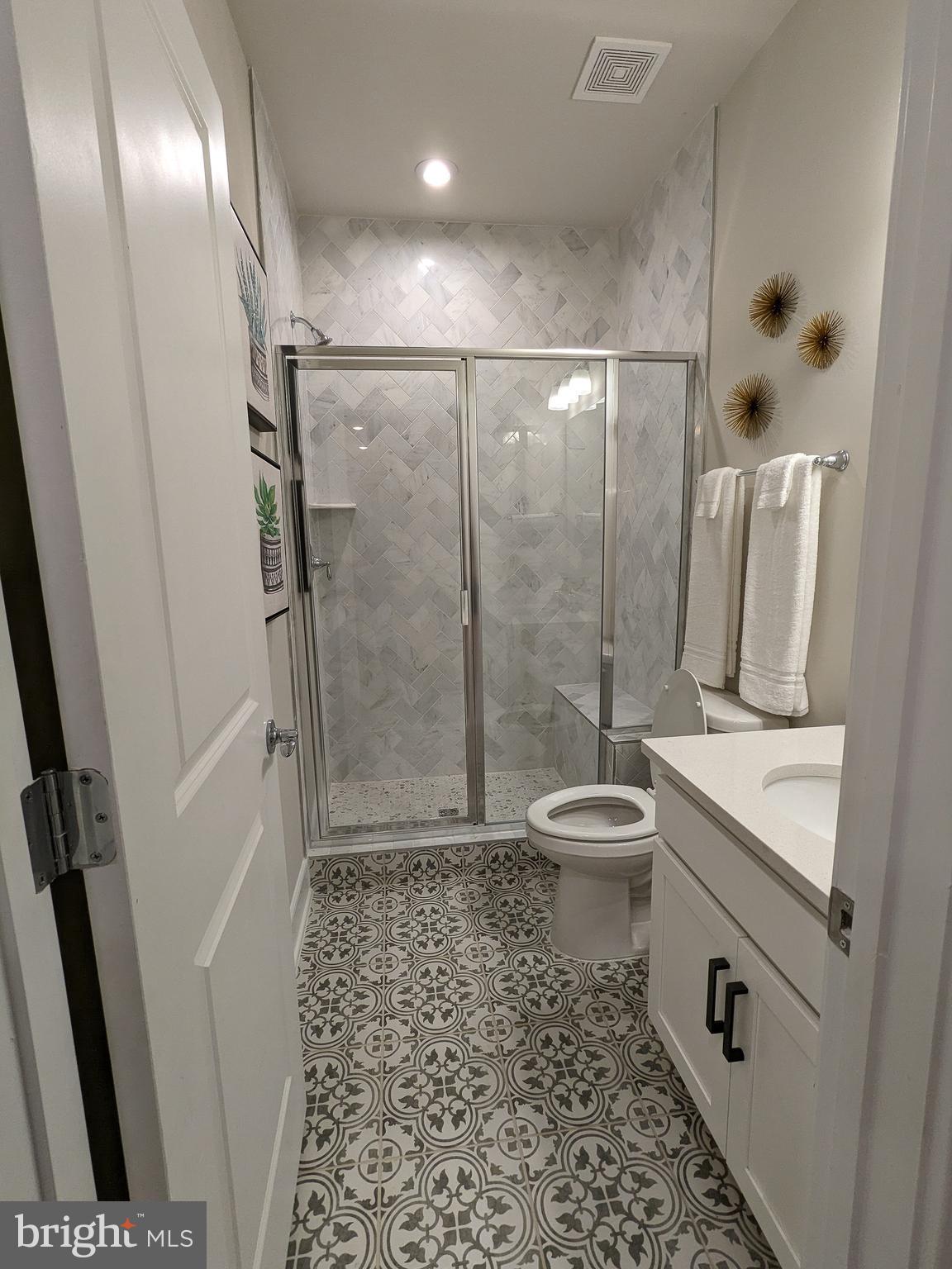 POTOMAC SHORES - Residential Lease