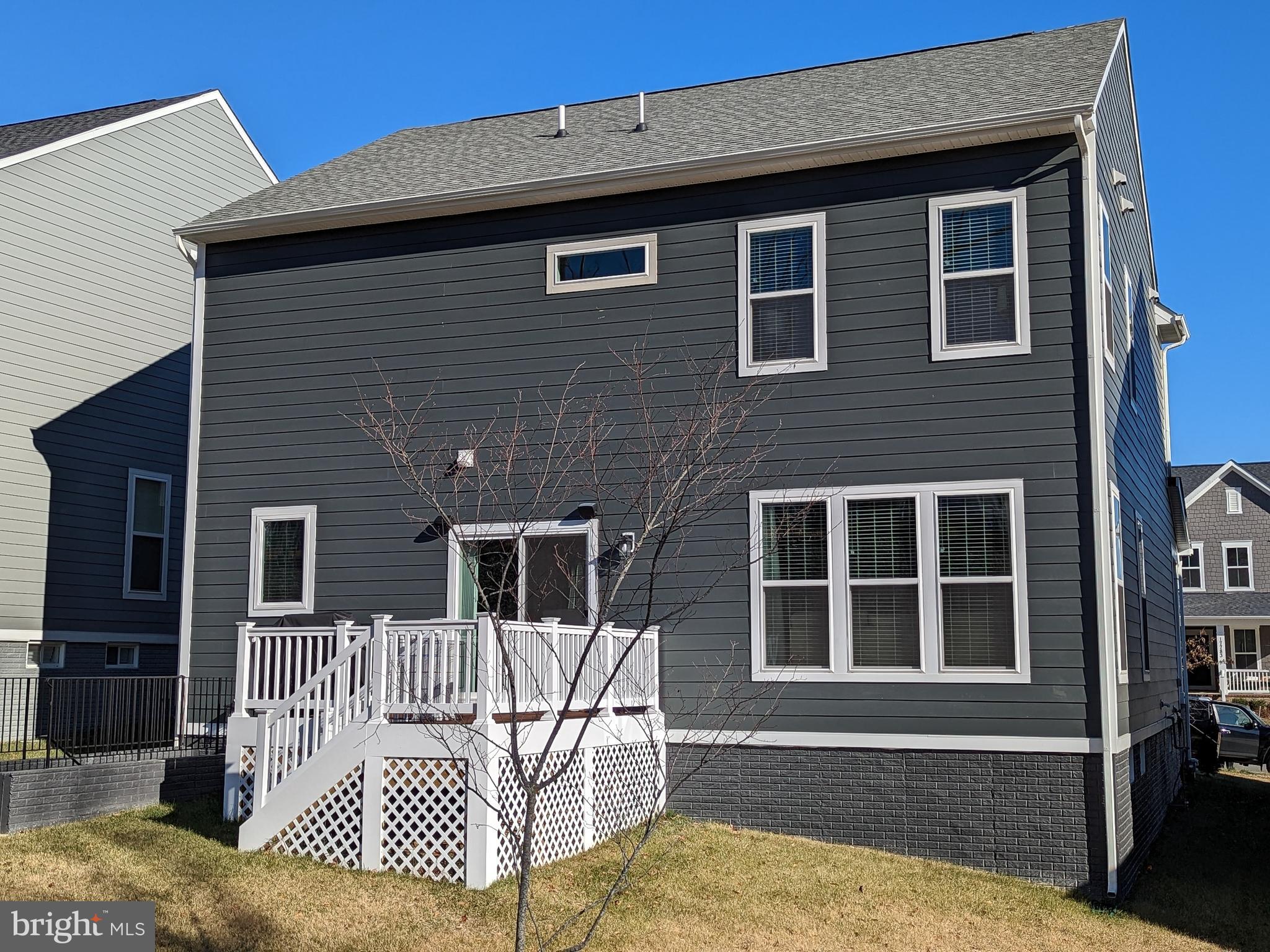 POTOMAC SHORES - Residential Lease