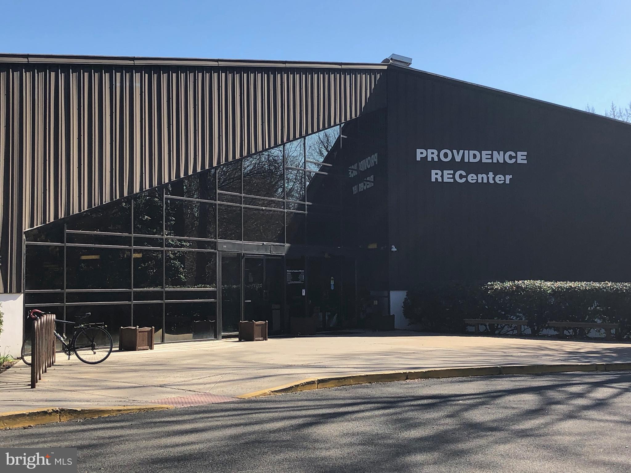 BROYHILL PARK - Residential