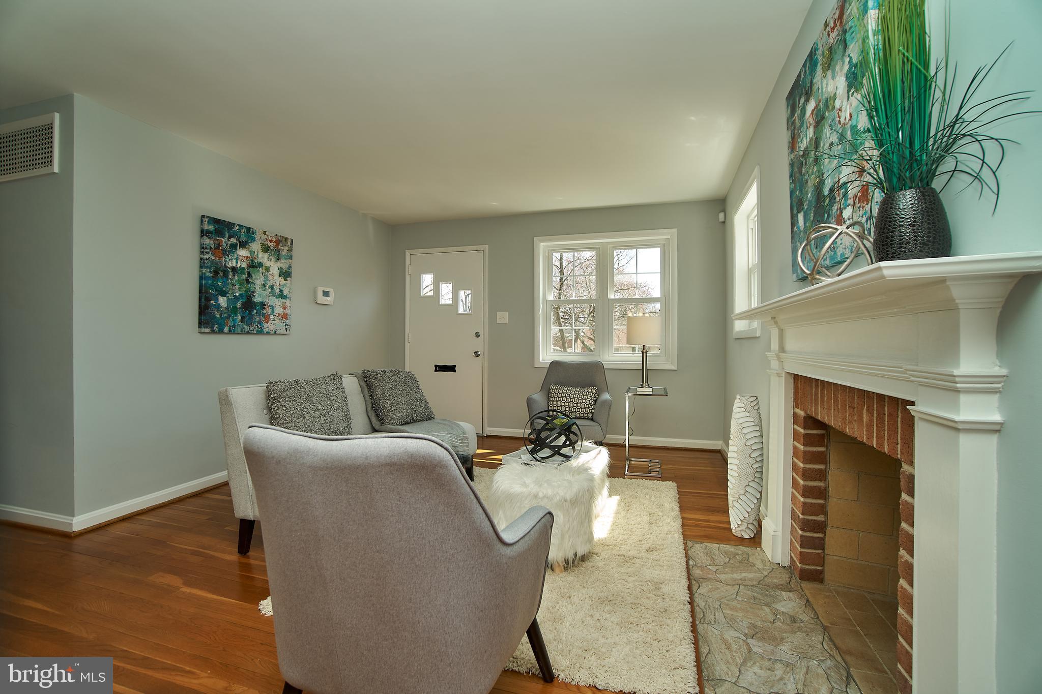 BROYHILL PARK - Residential