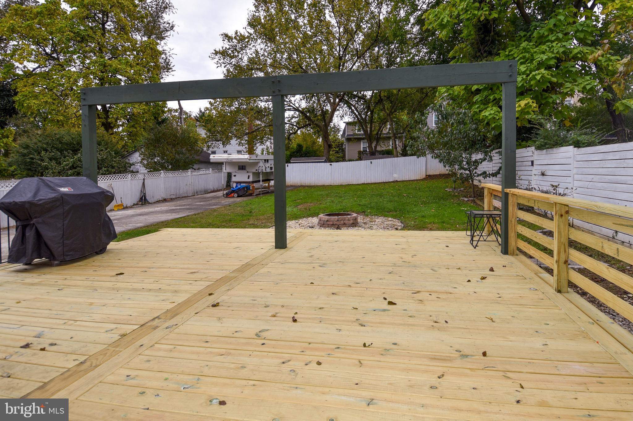 BRENTWOOD - Residential Lease