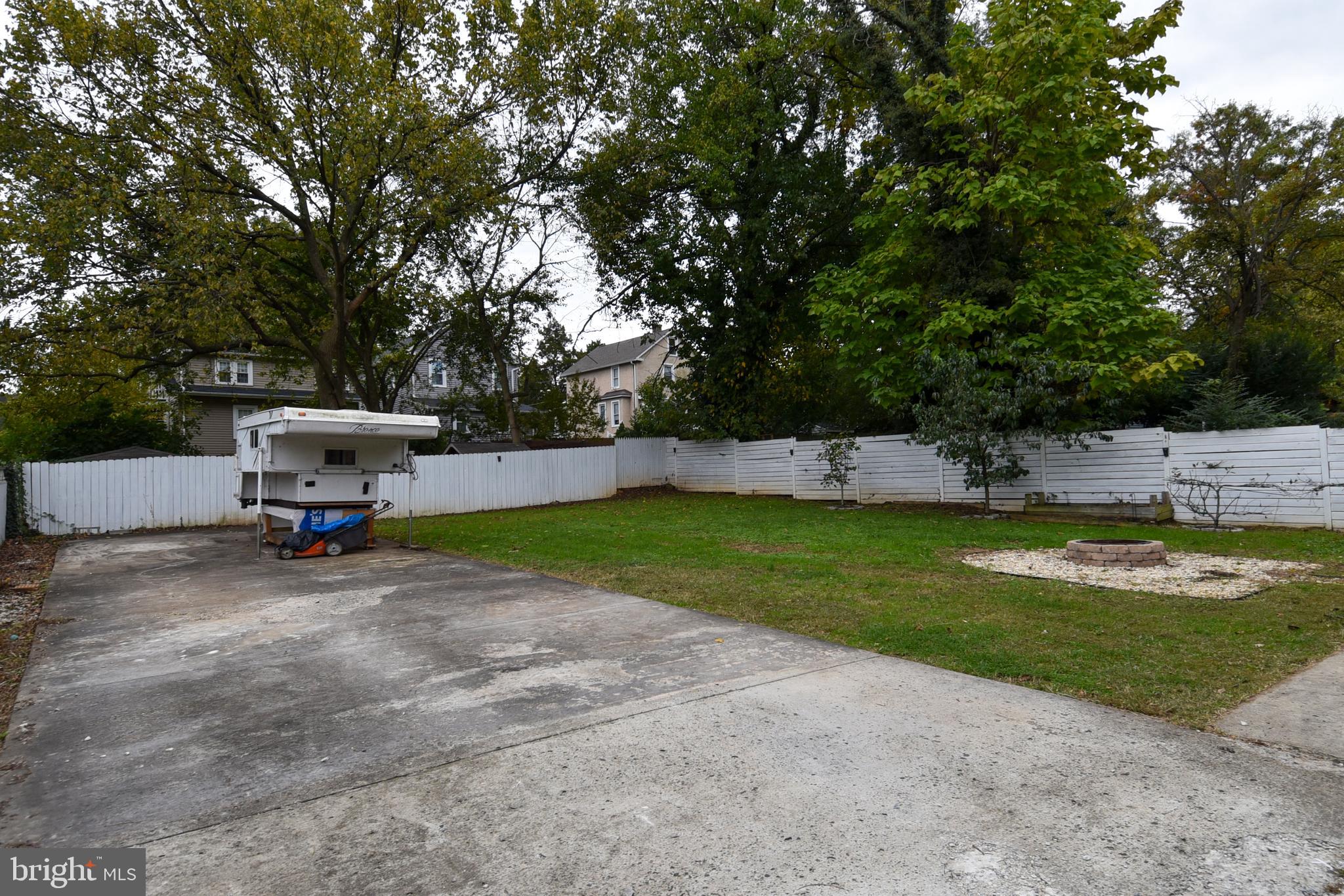 BRENTWOOD - Residential Lease