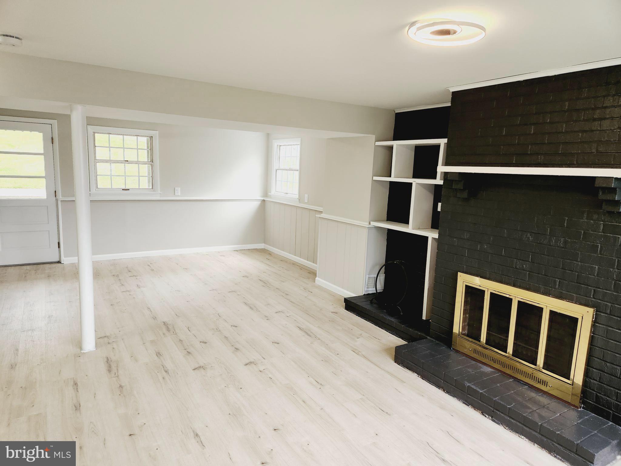 WEYBURN PARK - Residential Lease