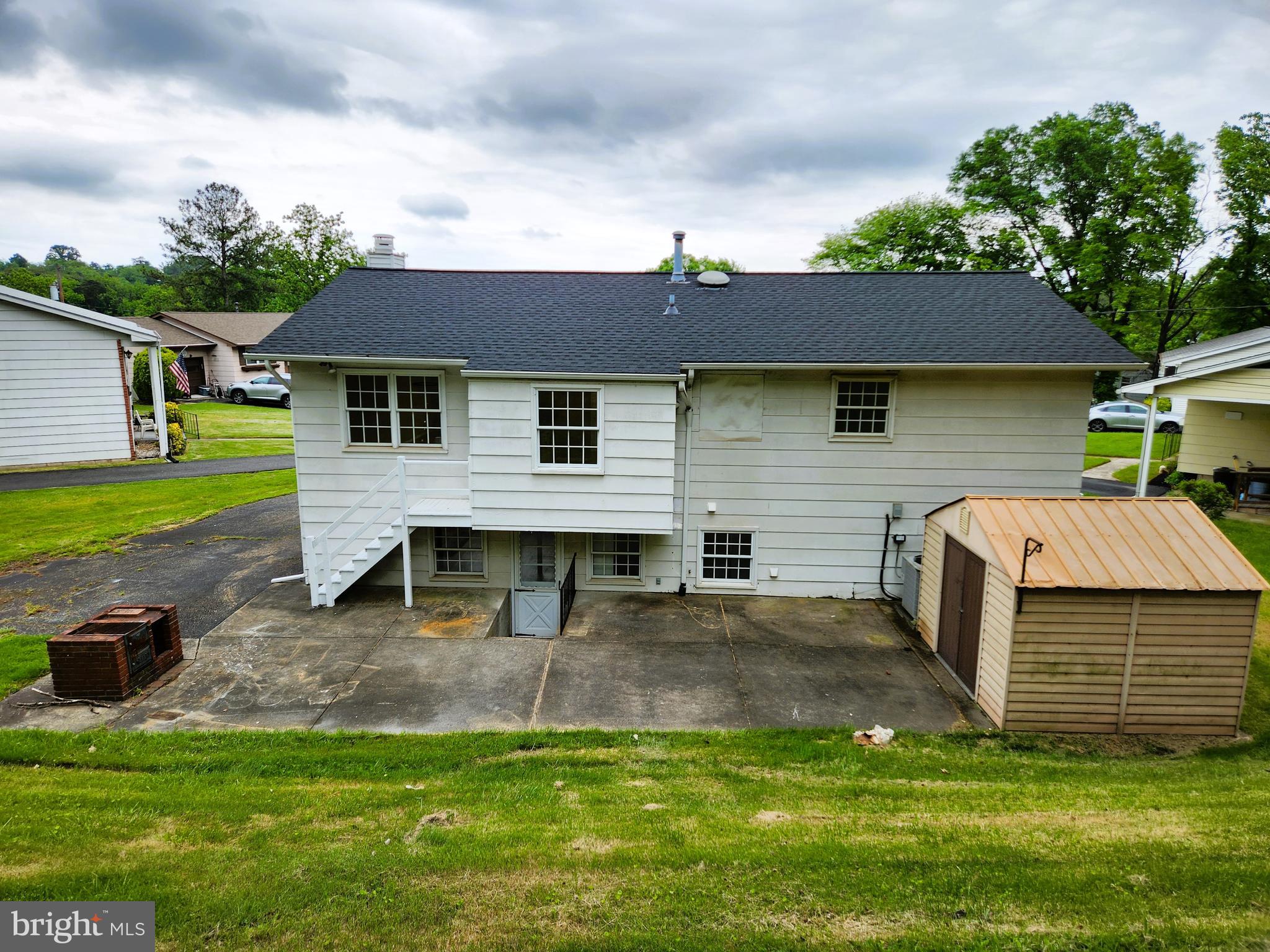 WEYBURN PARK - Residential Lease