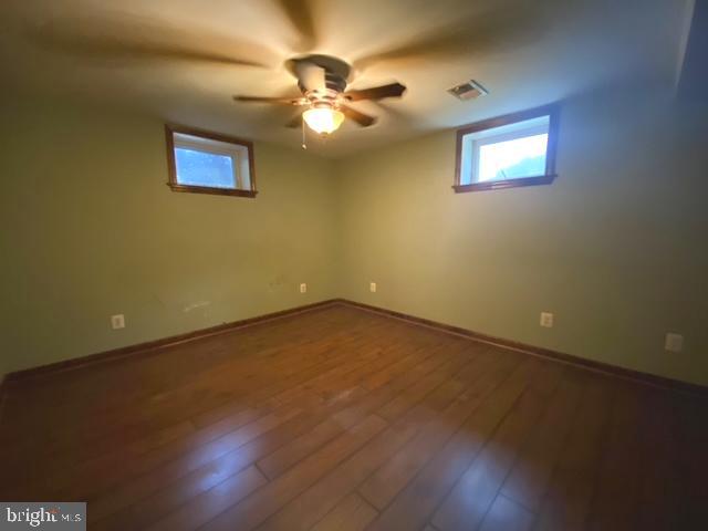 OAKLAND ACRES - Residential