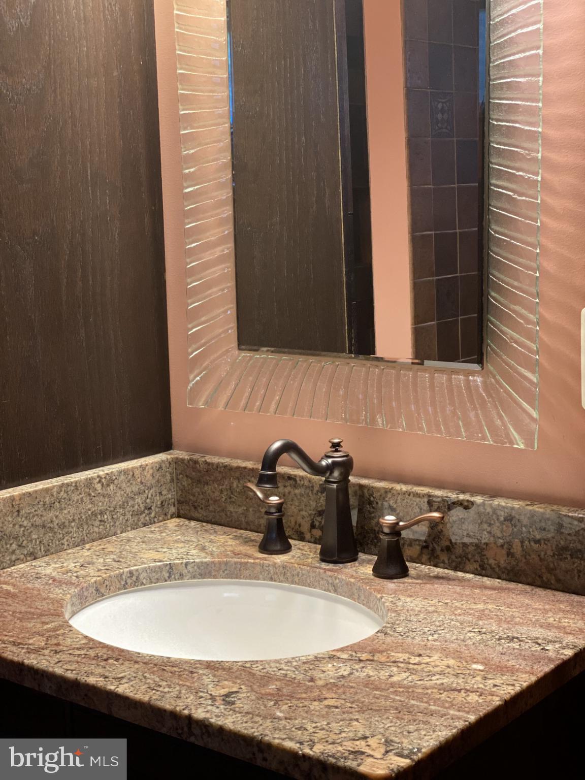 OAKLAND ACRES - Residential