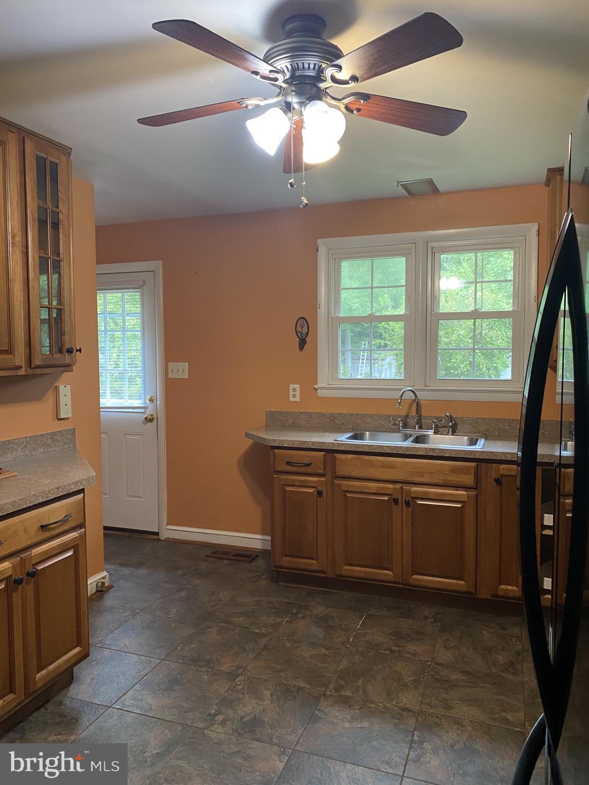 OAKLAND ACRES - Residential