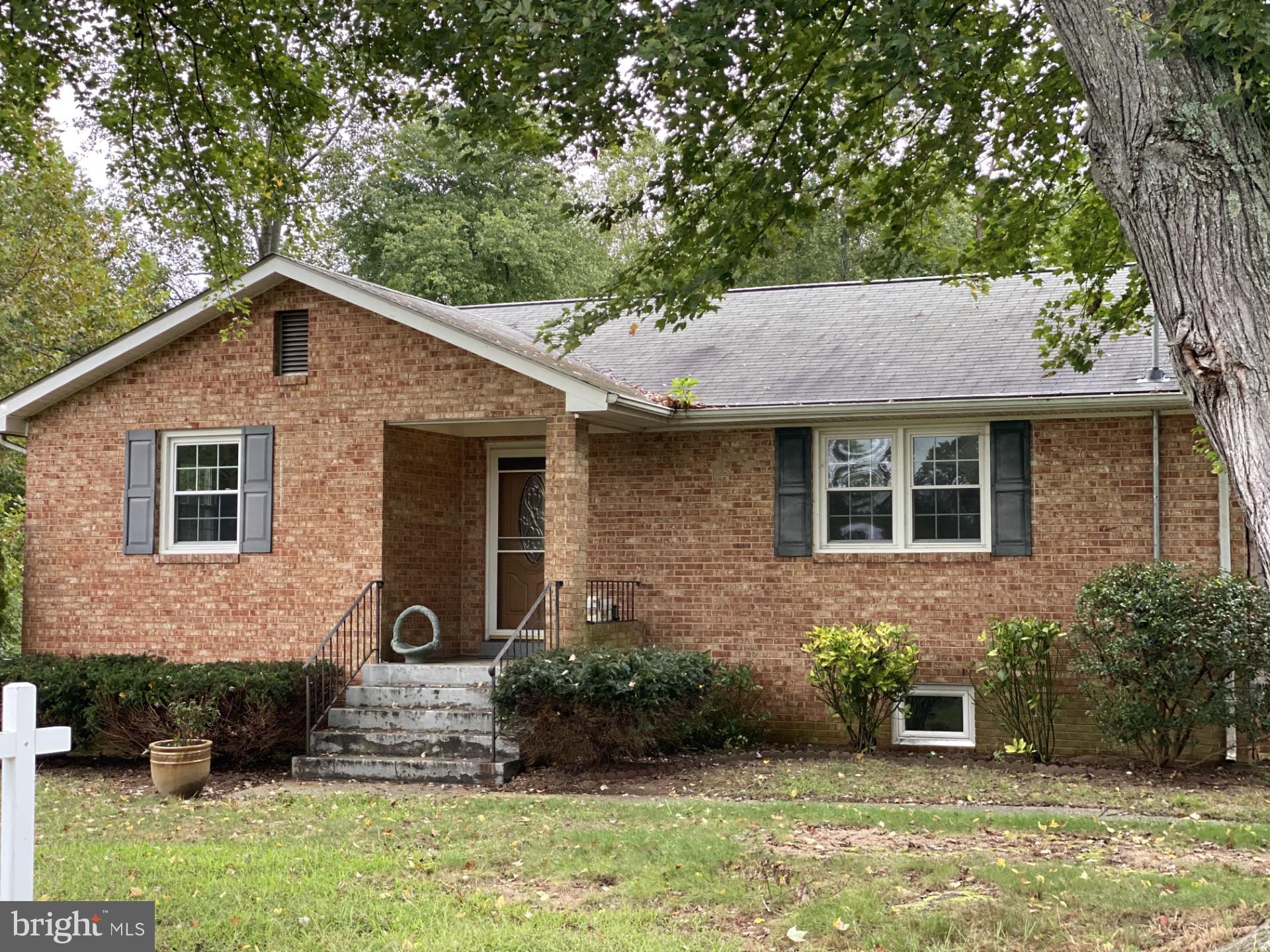 OAKLAND ACRES - Residential