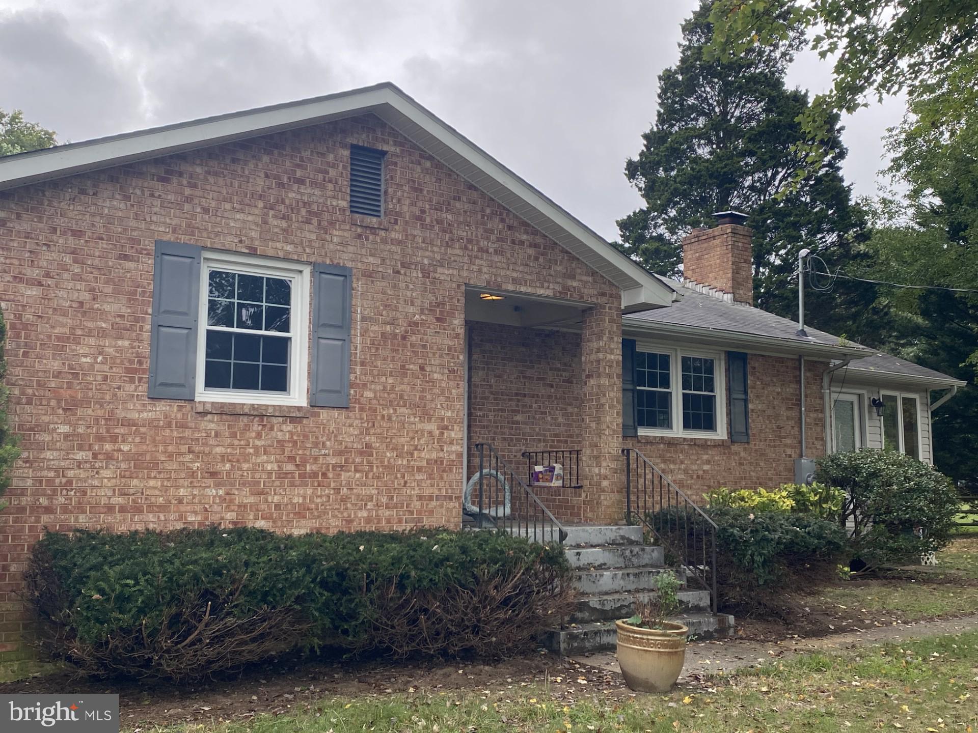 OAKLAND ACRES - Residential