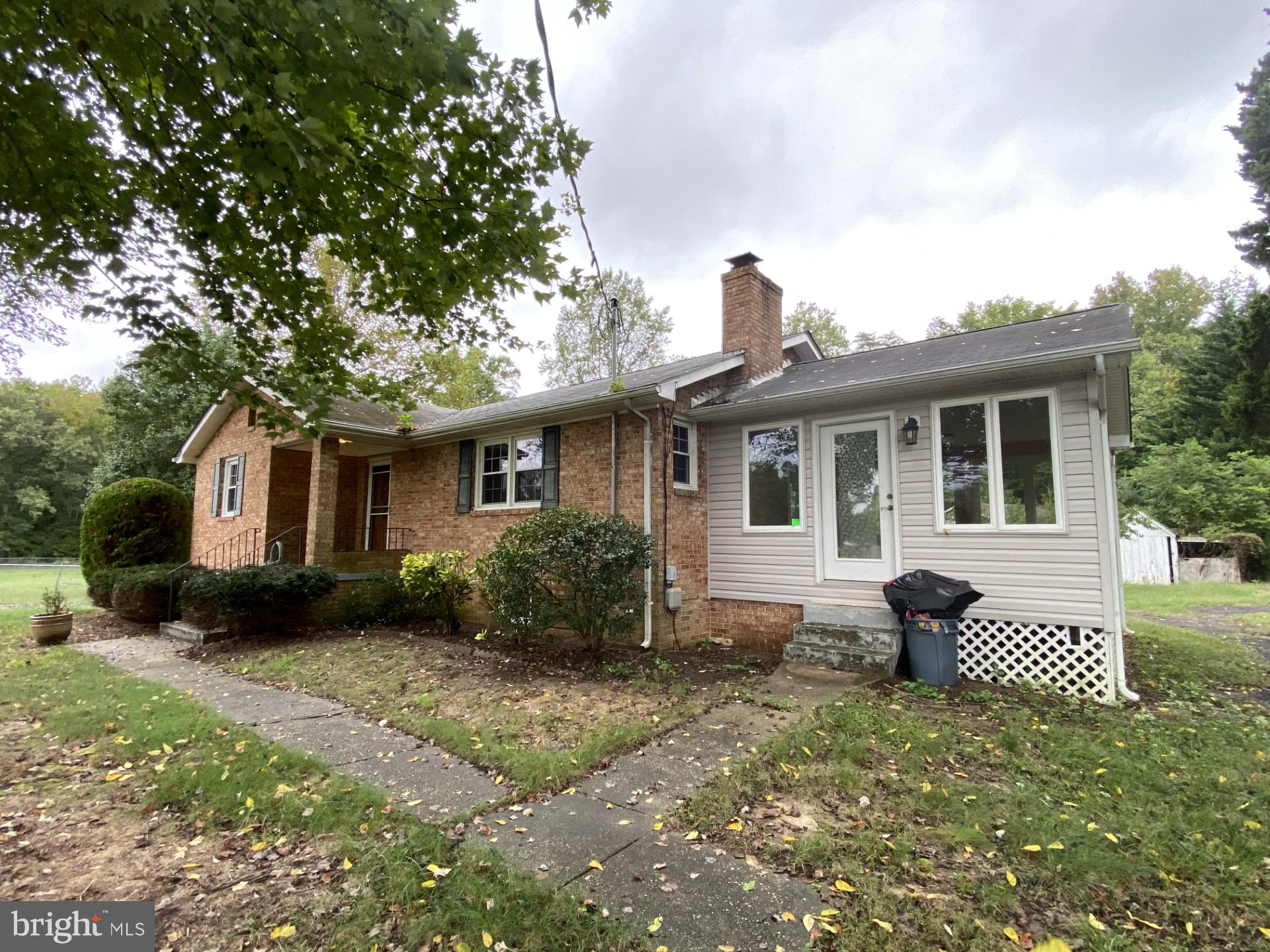 OAKLAND ACRES - Residential