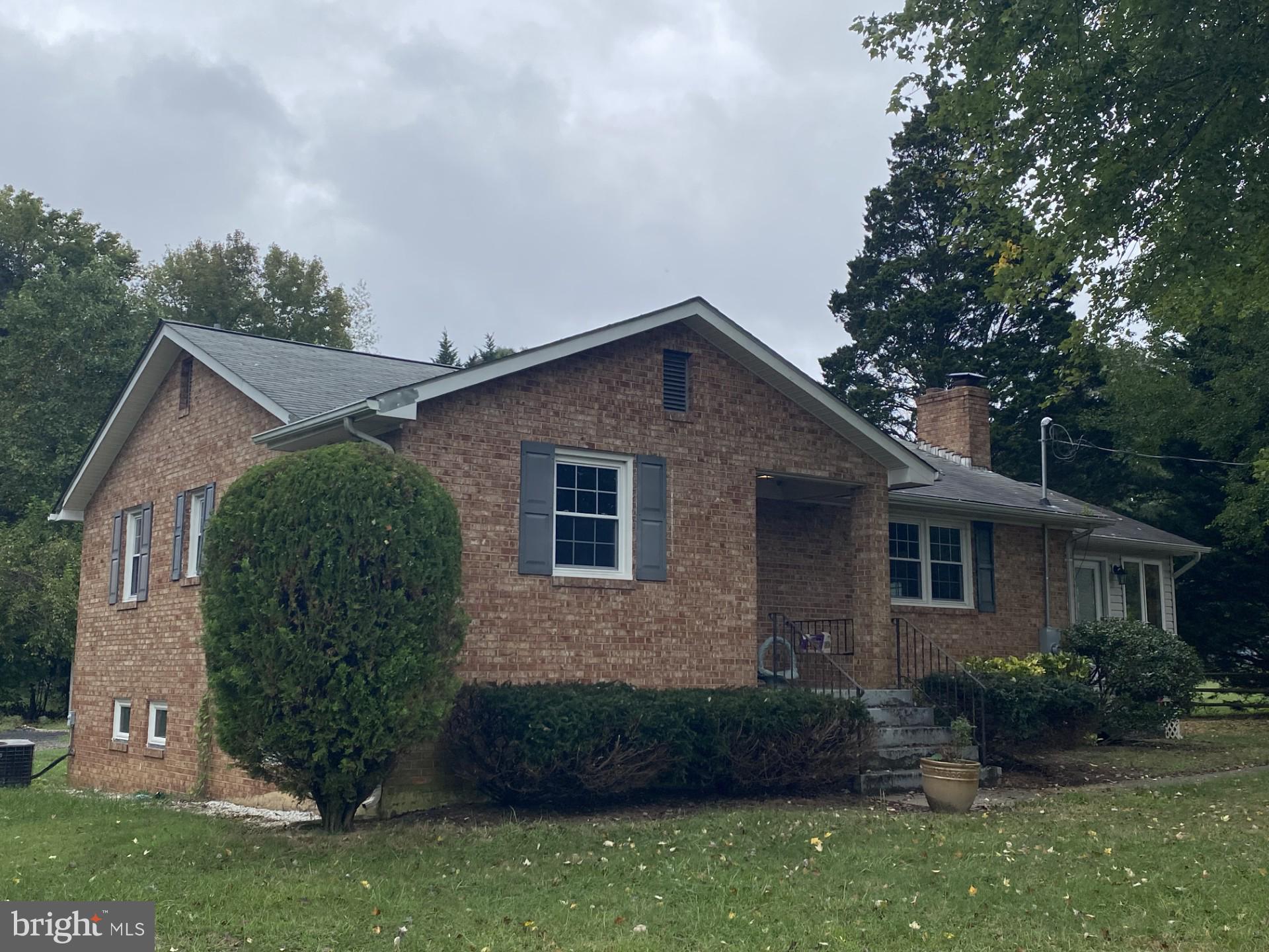 OAKLAND ACRES - Residential