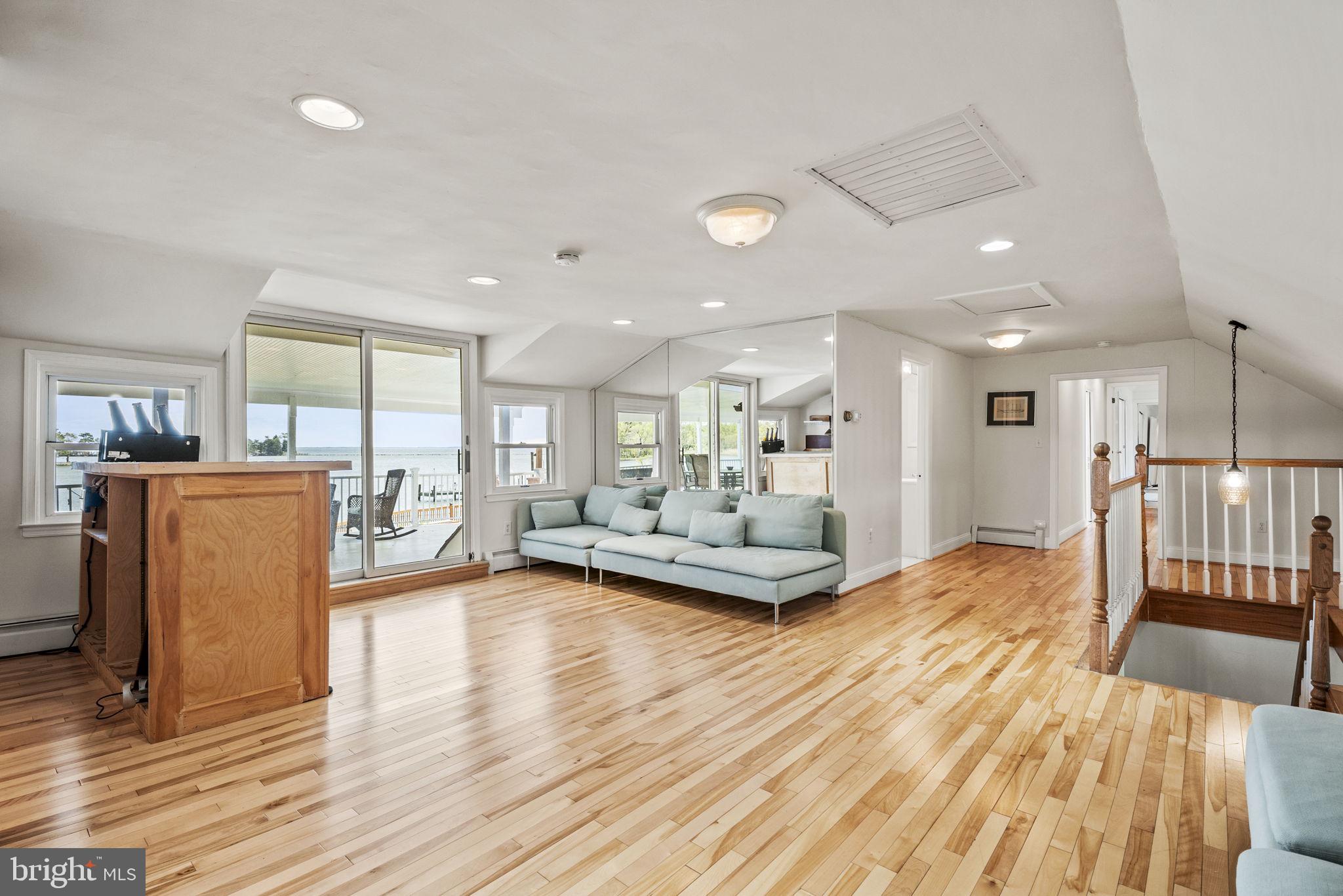 KENT ISLAND ESTATES - Residential