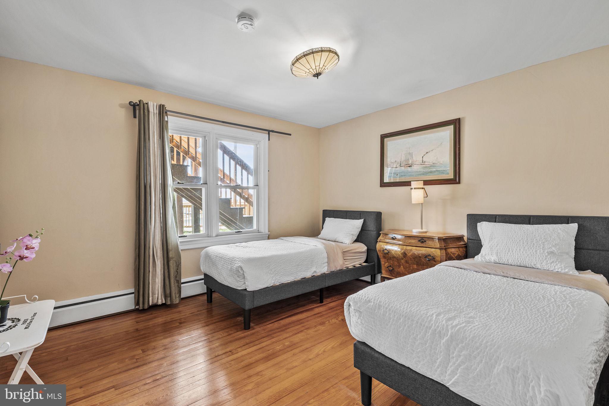 KENT ISLAND ESTATES - Residential