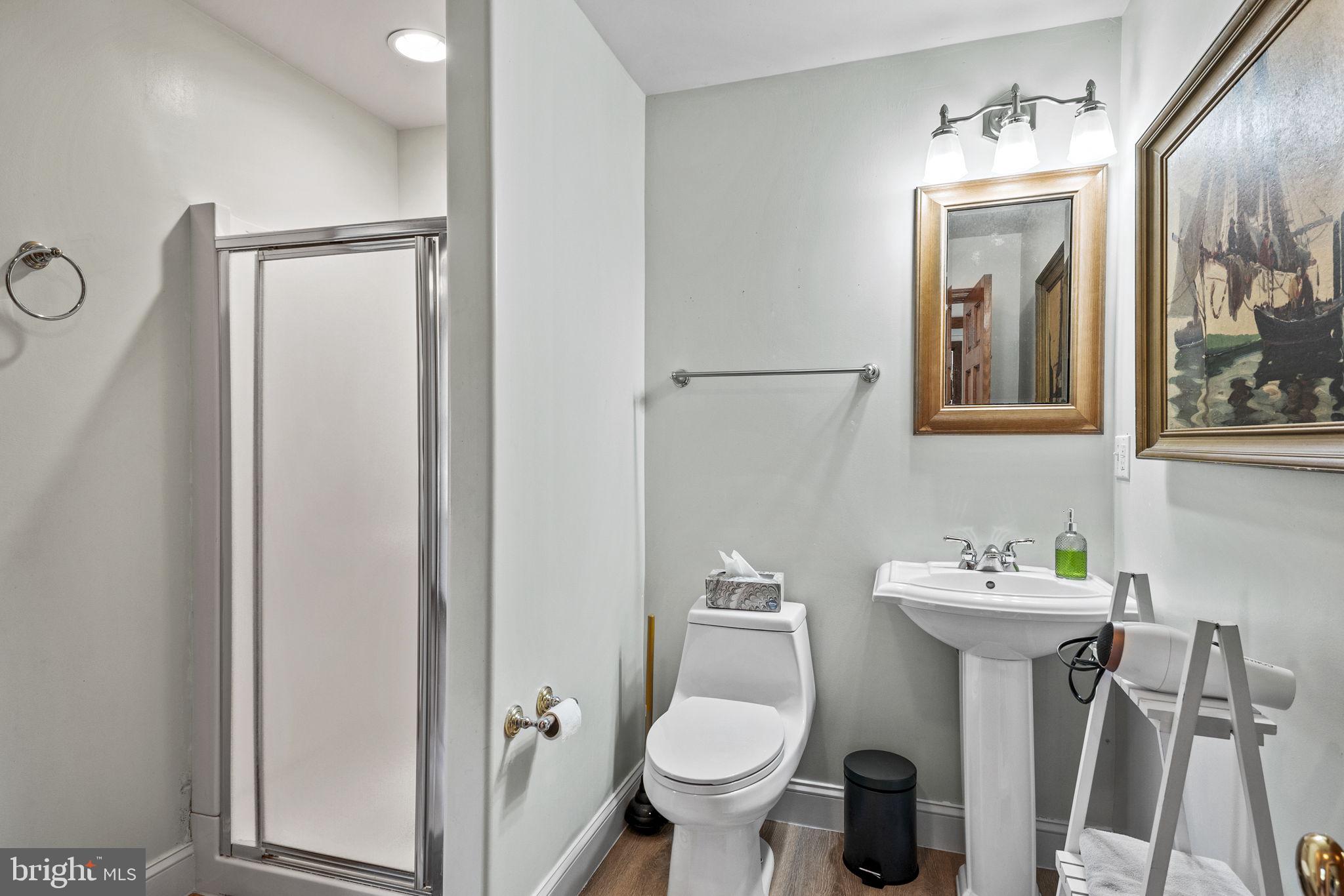 KENT ISLAND ESTATES - Residential