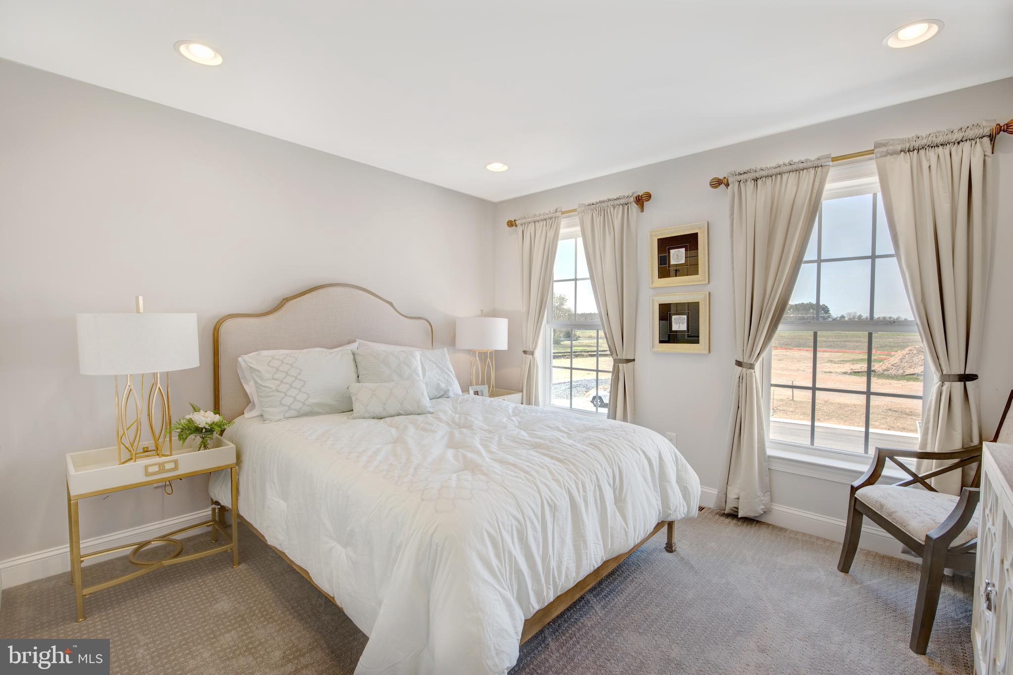 GREENE HILL FARM EST - Residential