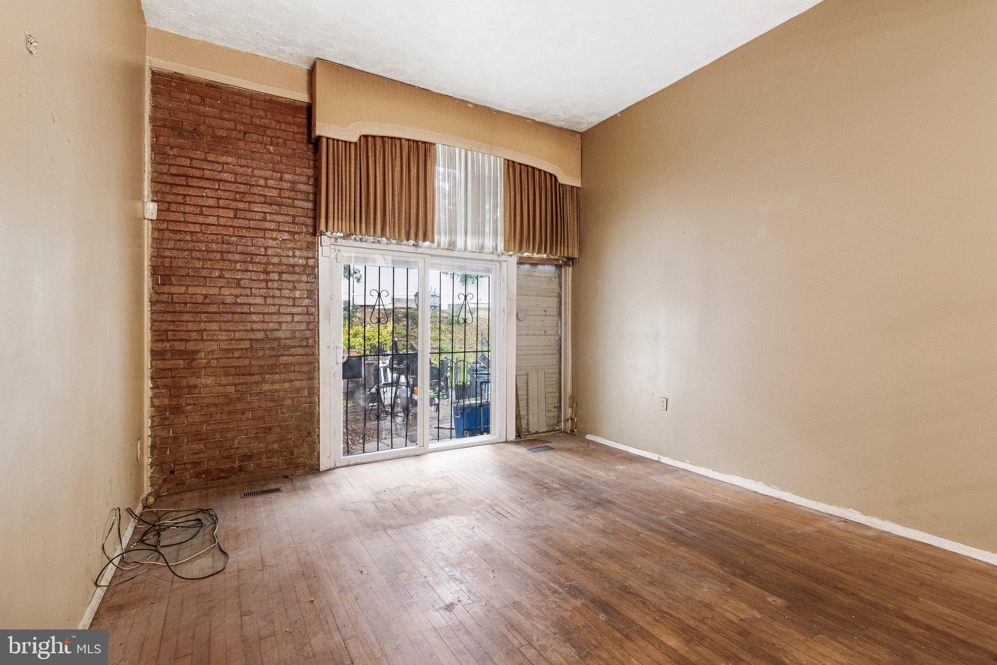 ANACOSTIA - Residential Income