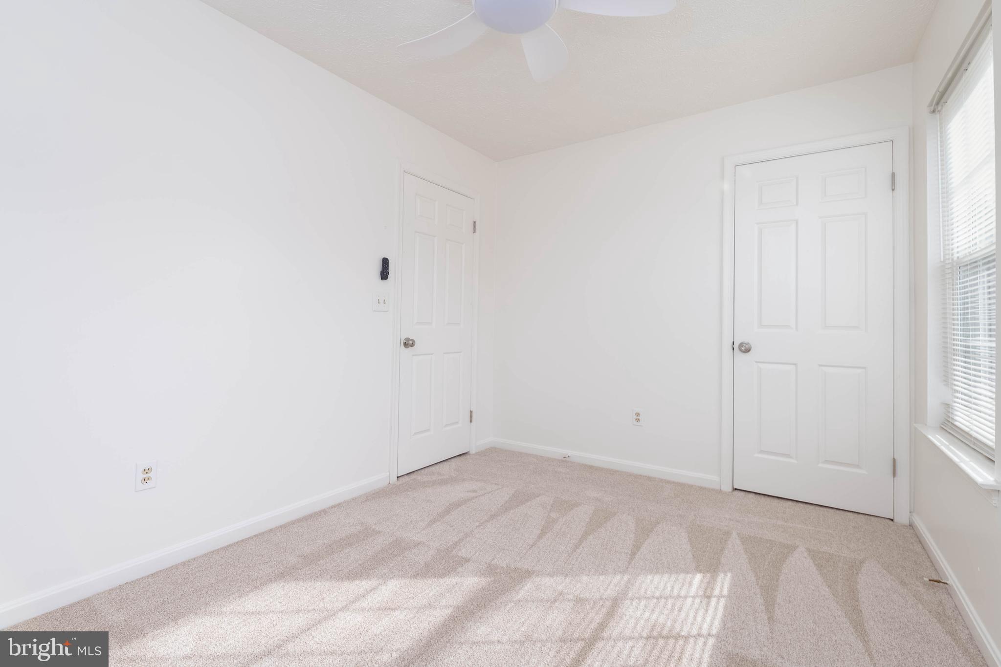 RIVERSIDE - Residential