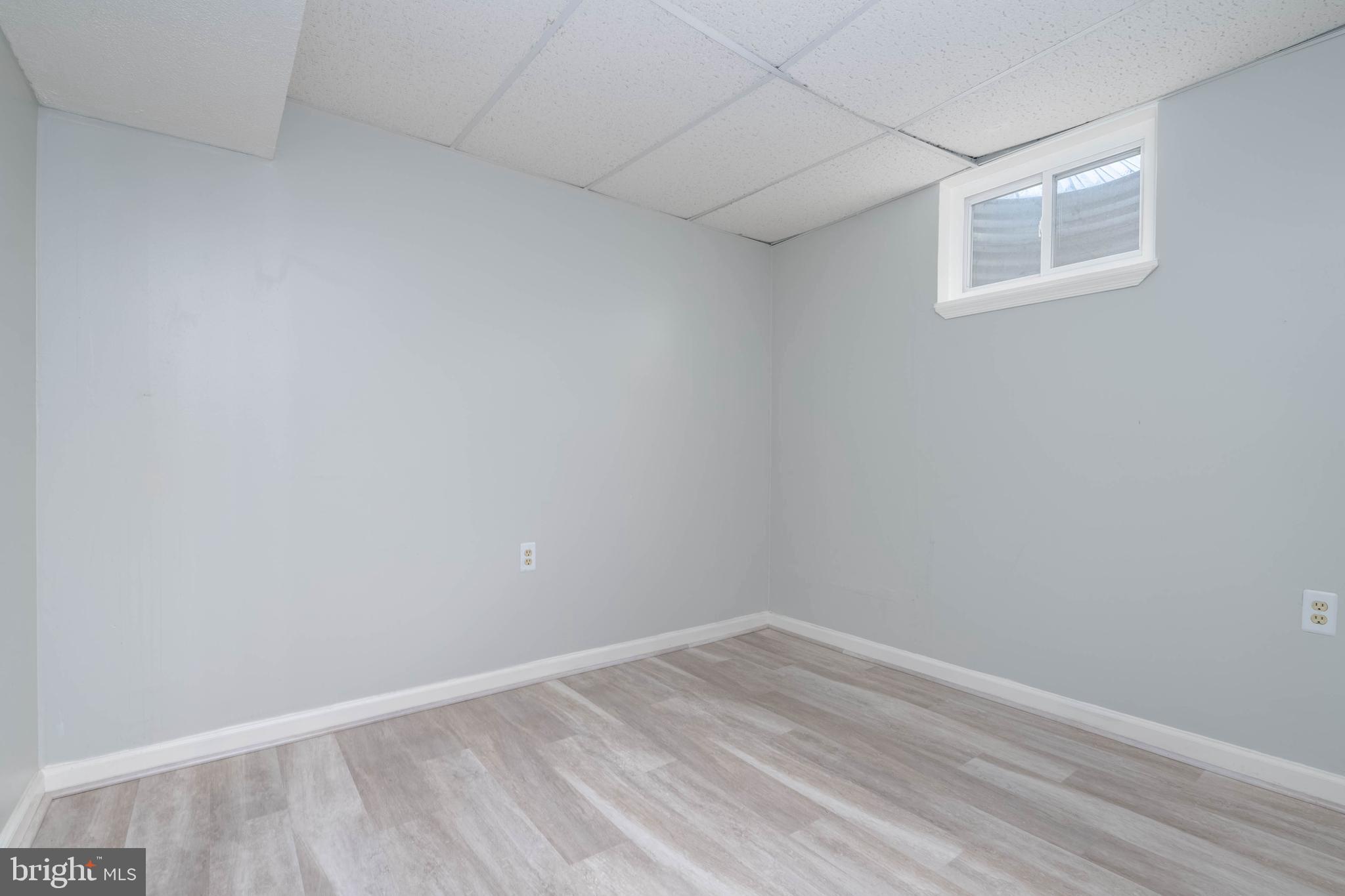 RIVERSIDE - Residential