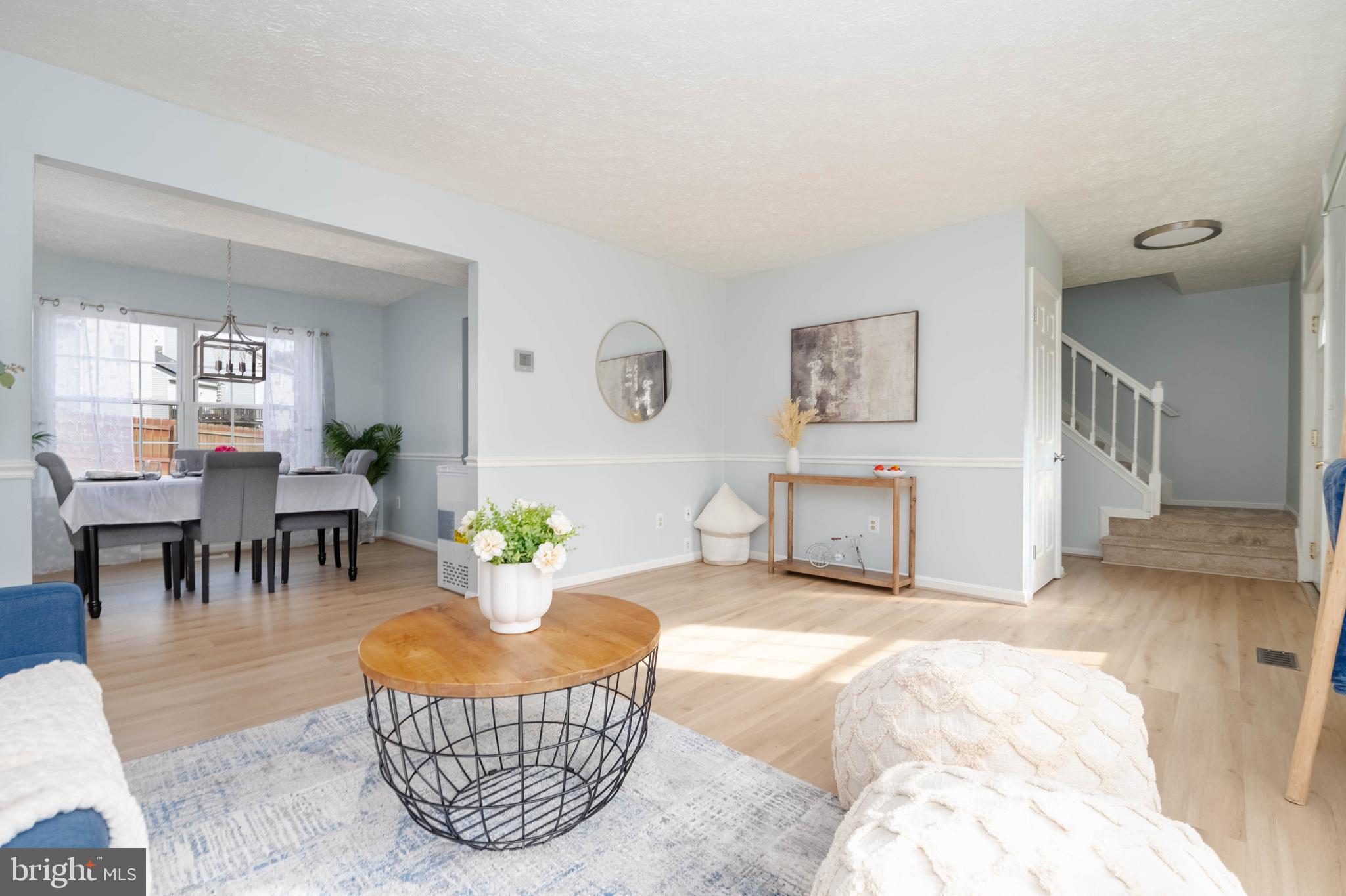 RIVERSIDE - Residential