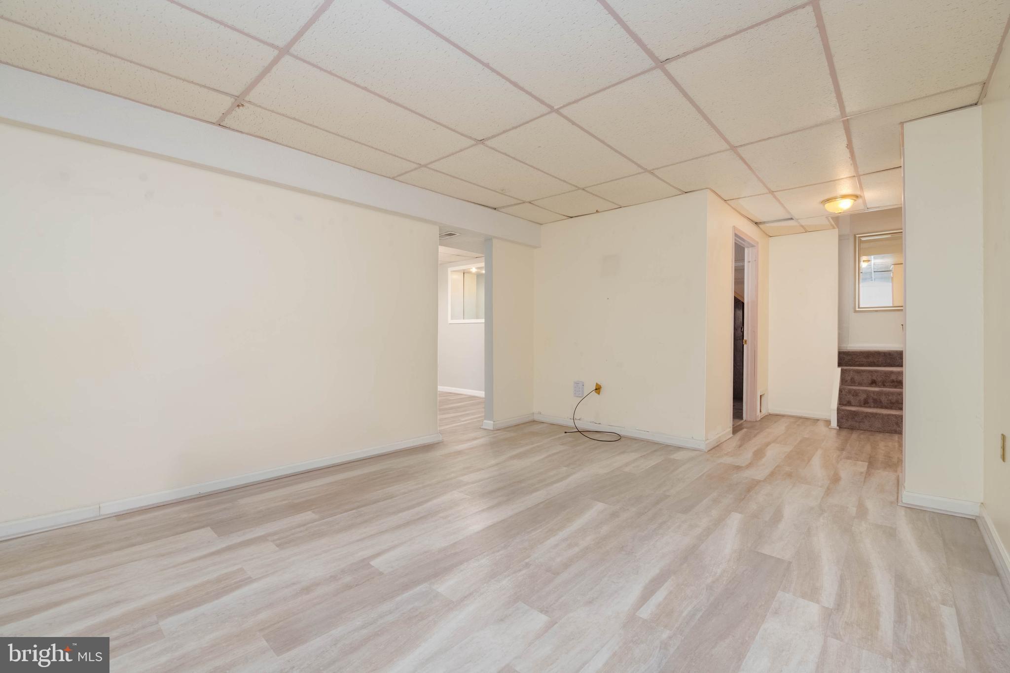 RIVERSIDE - Residential