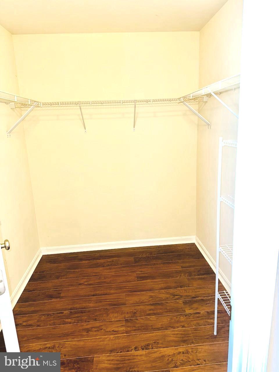 THE VILLAGES OF STEEPLEC - Residential