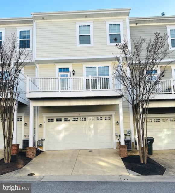 THE VILLAGES OF STEEPLEC - Residential