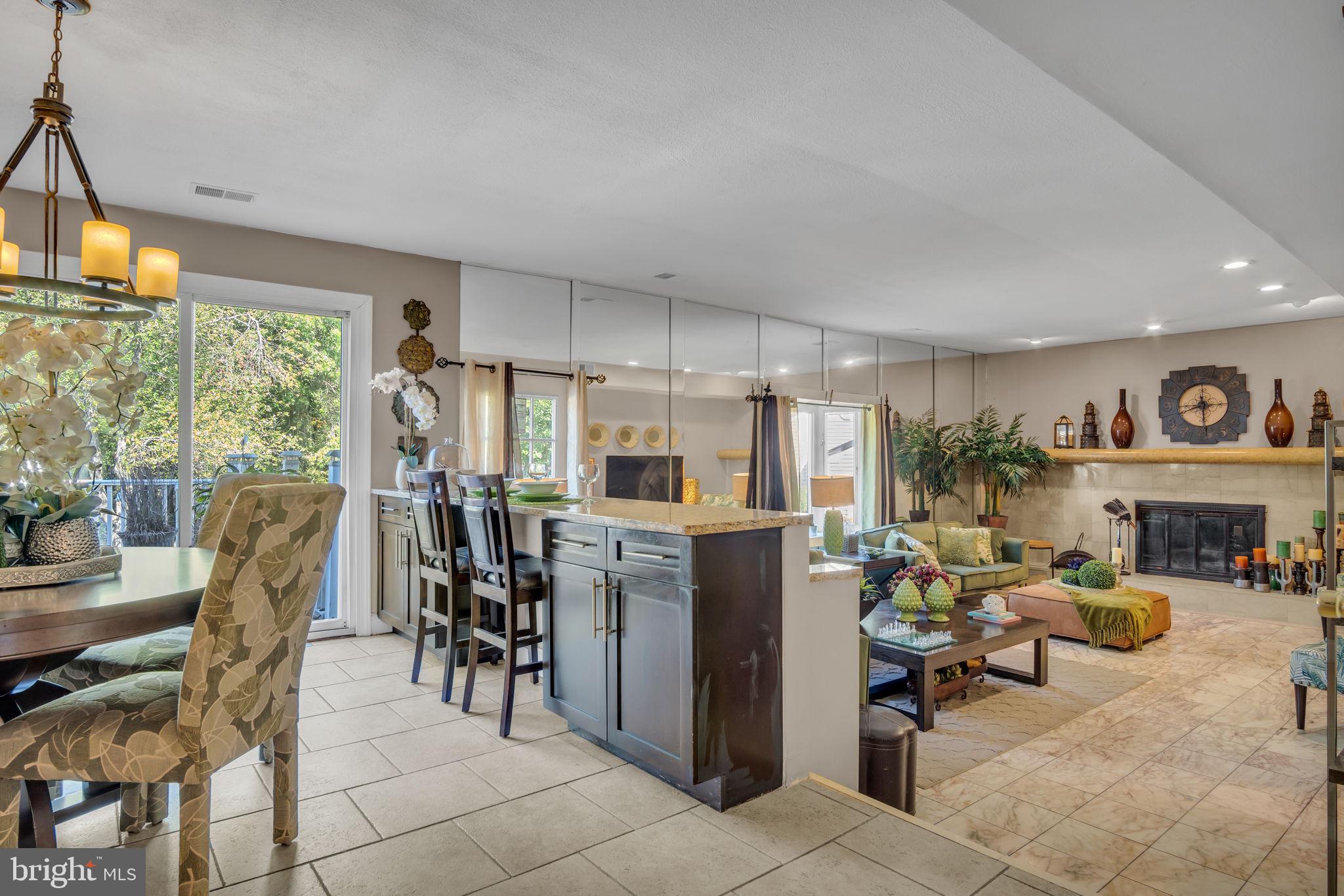 SHOEMAKER VIL - Residential