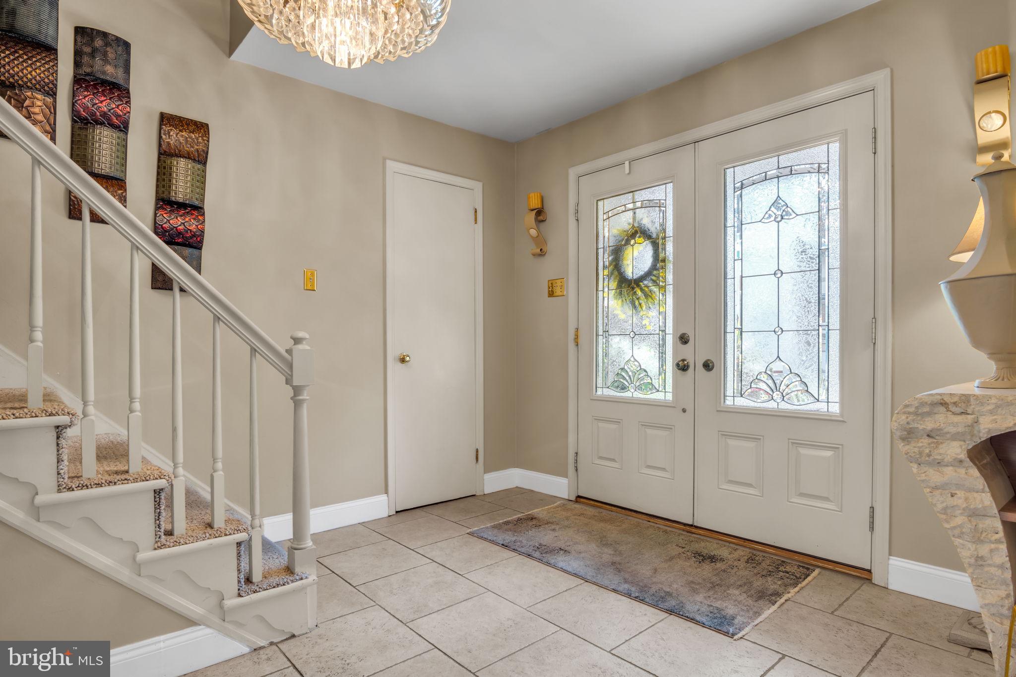 SHOEMAKER VIL - Residential