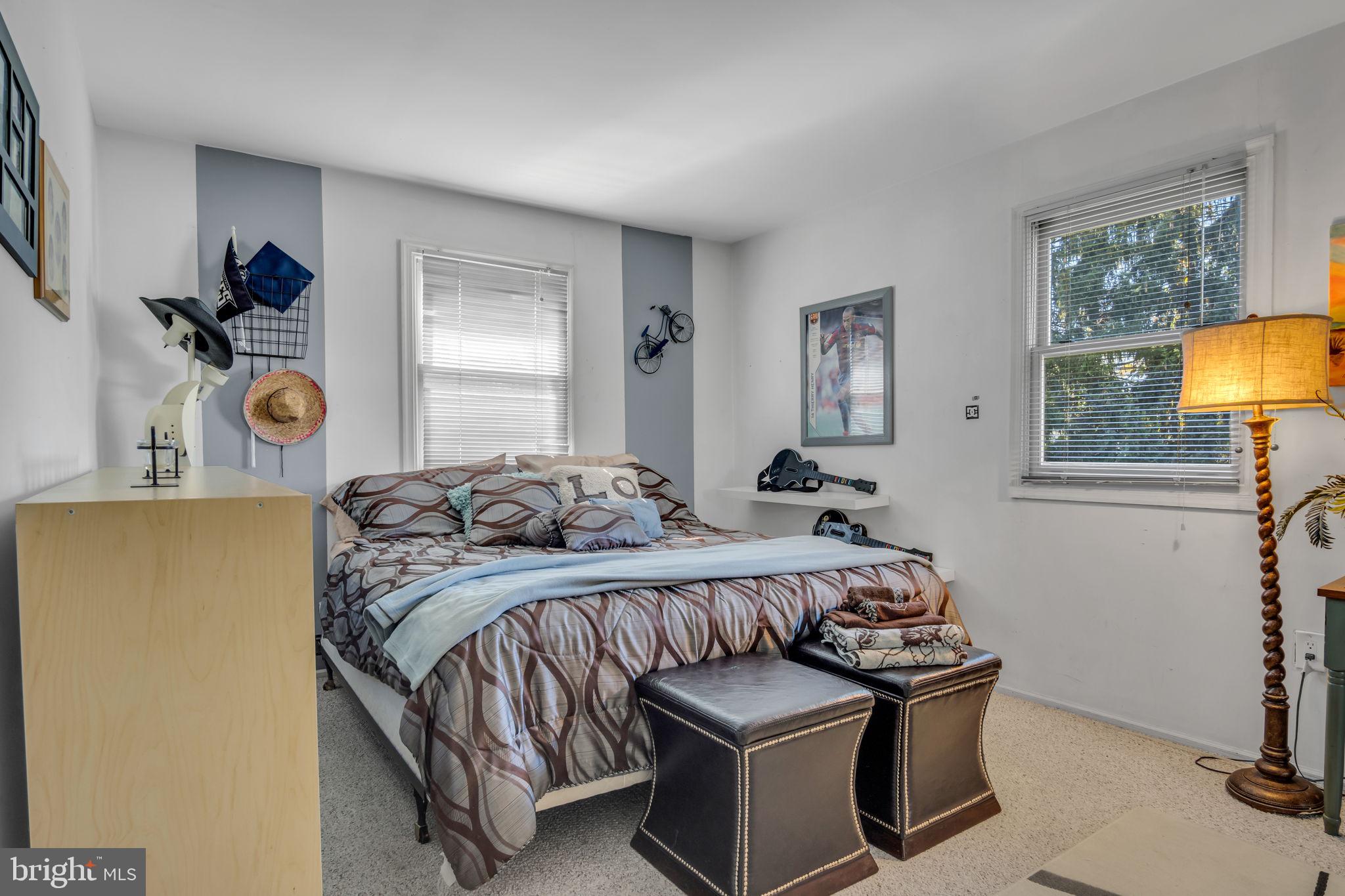 SHOEMAKER VIL - Residential