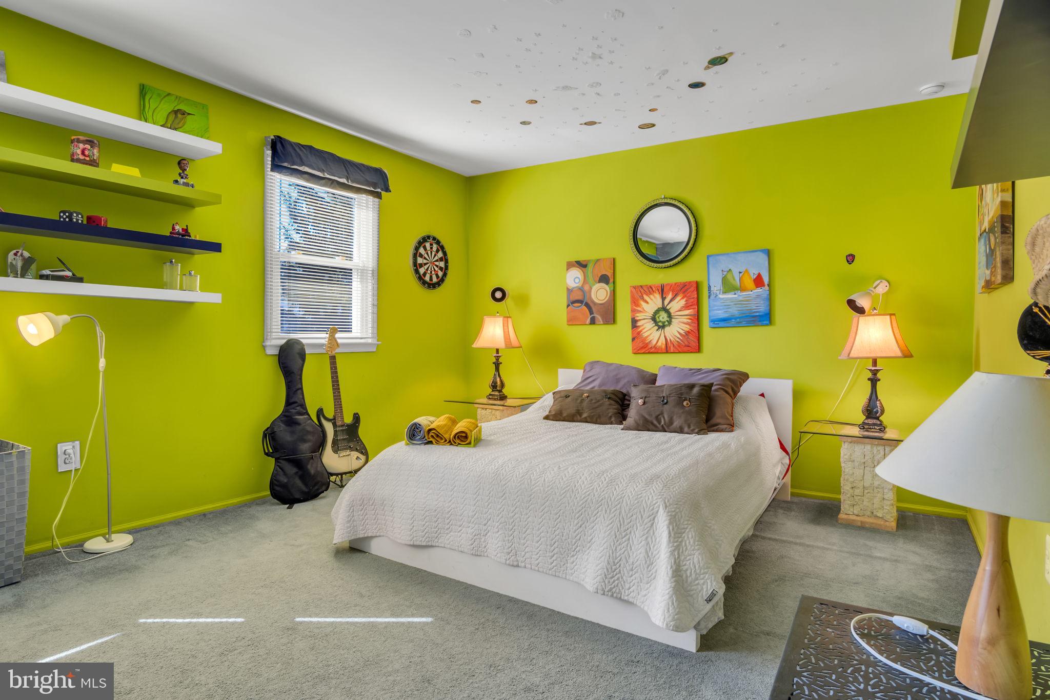 SHOEMAKER VIL - Residential