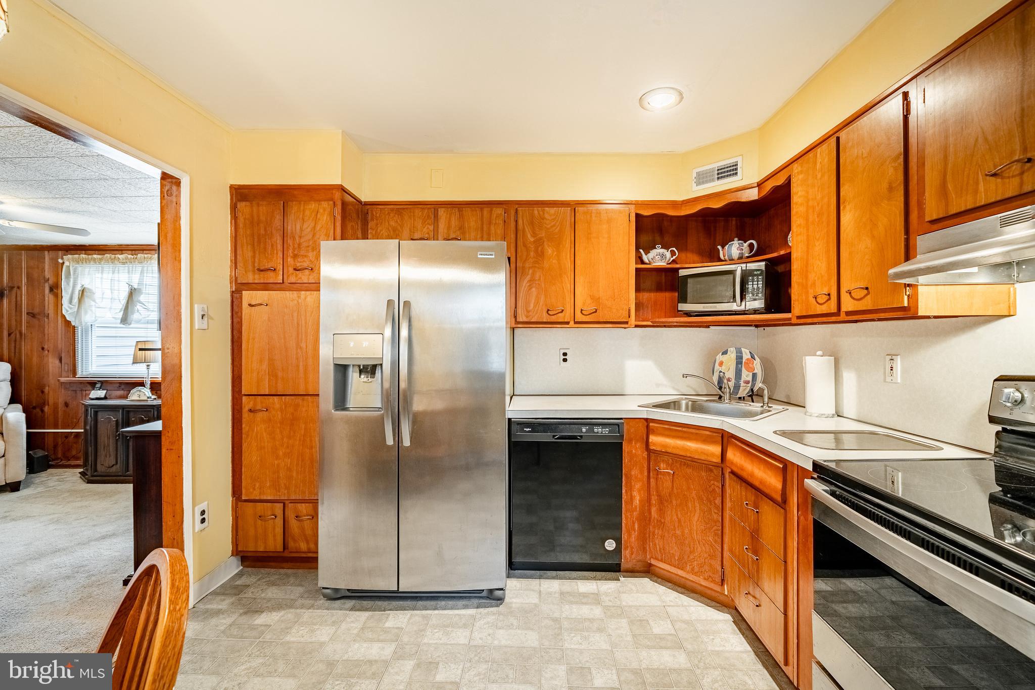 PAOLI GARDENS - Residential