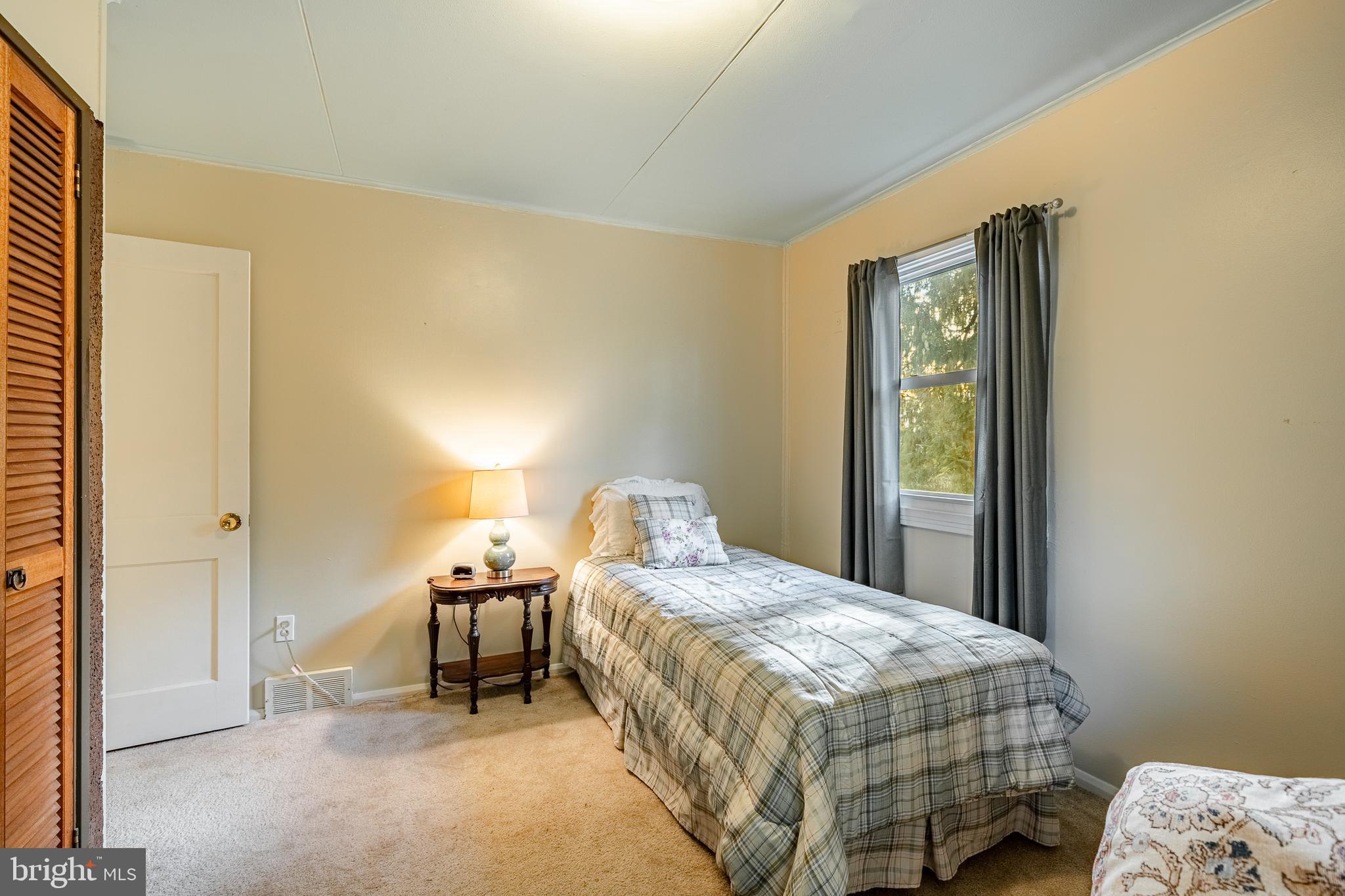 PAOLI GARDENS - Residential