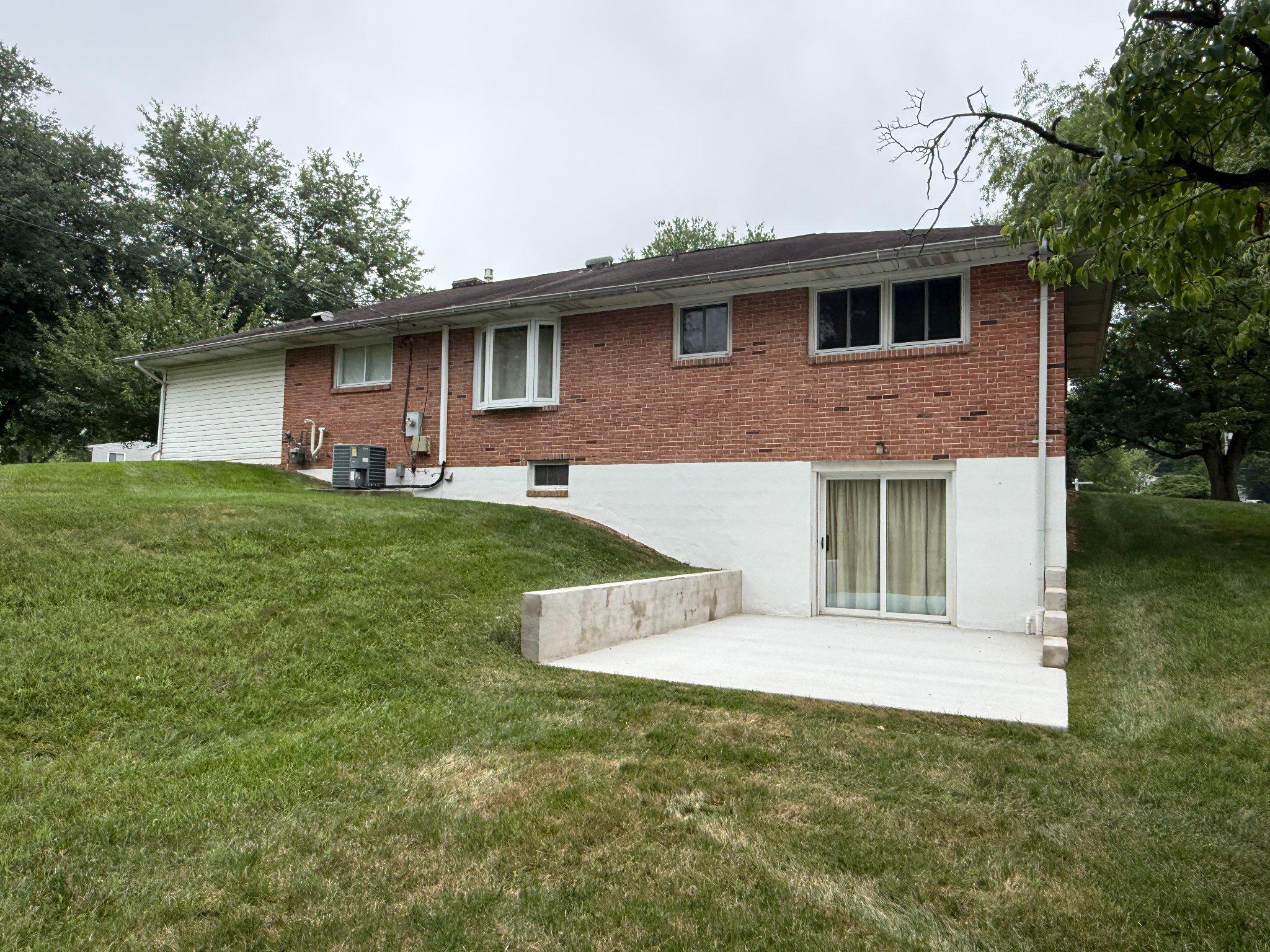 6129 SEBRING DRIVE