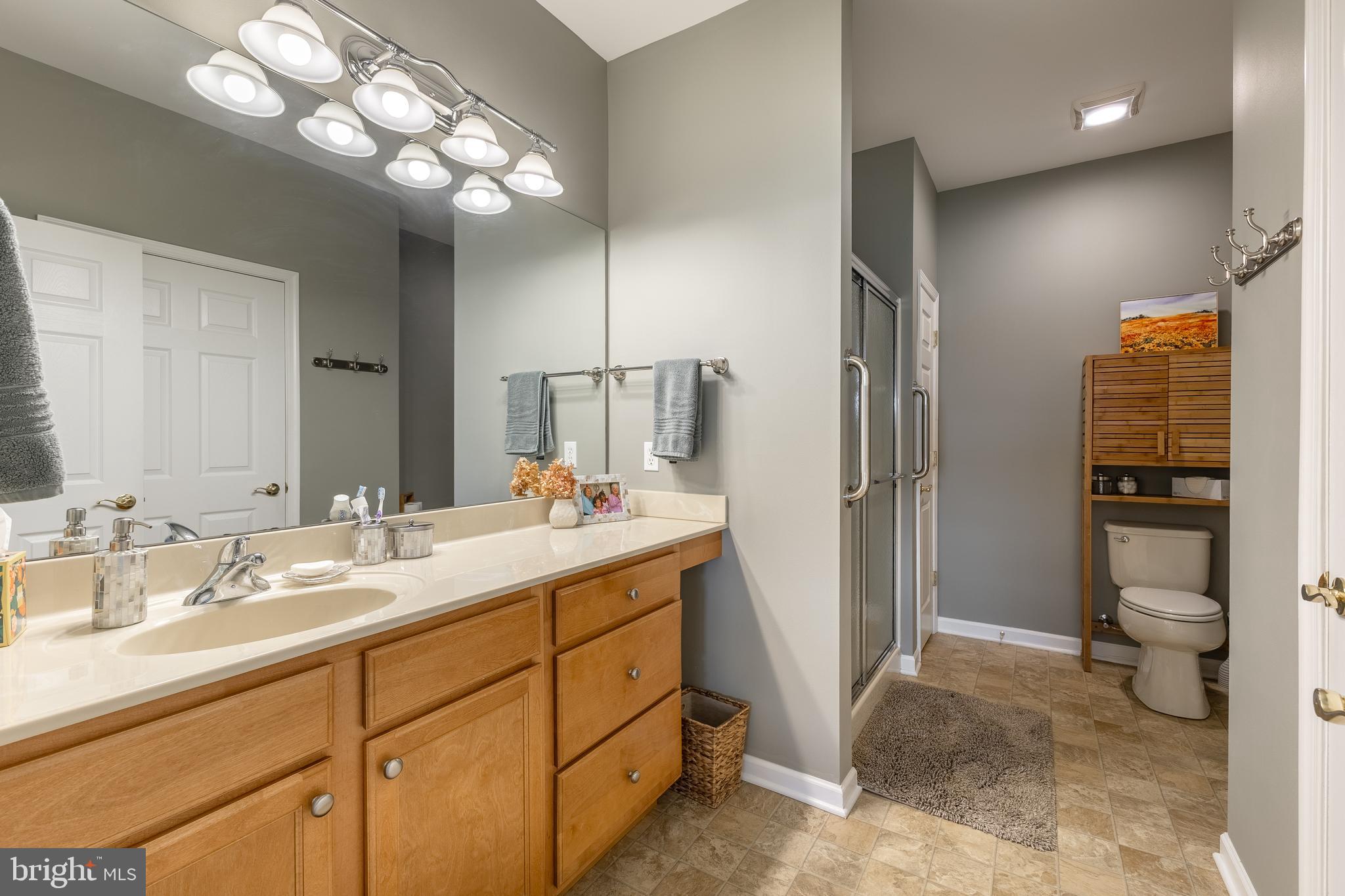 LIBERTY HILL - Residential