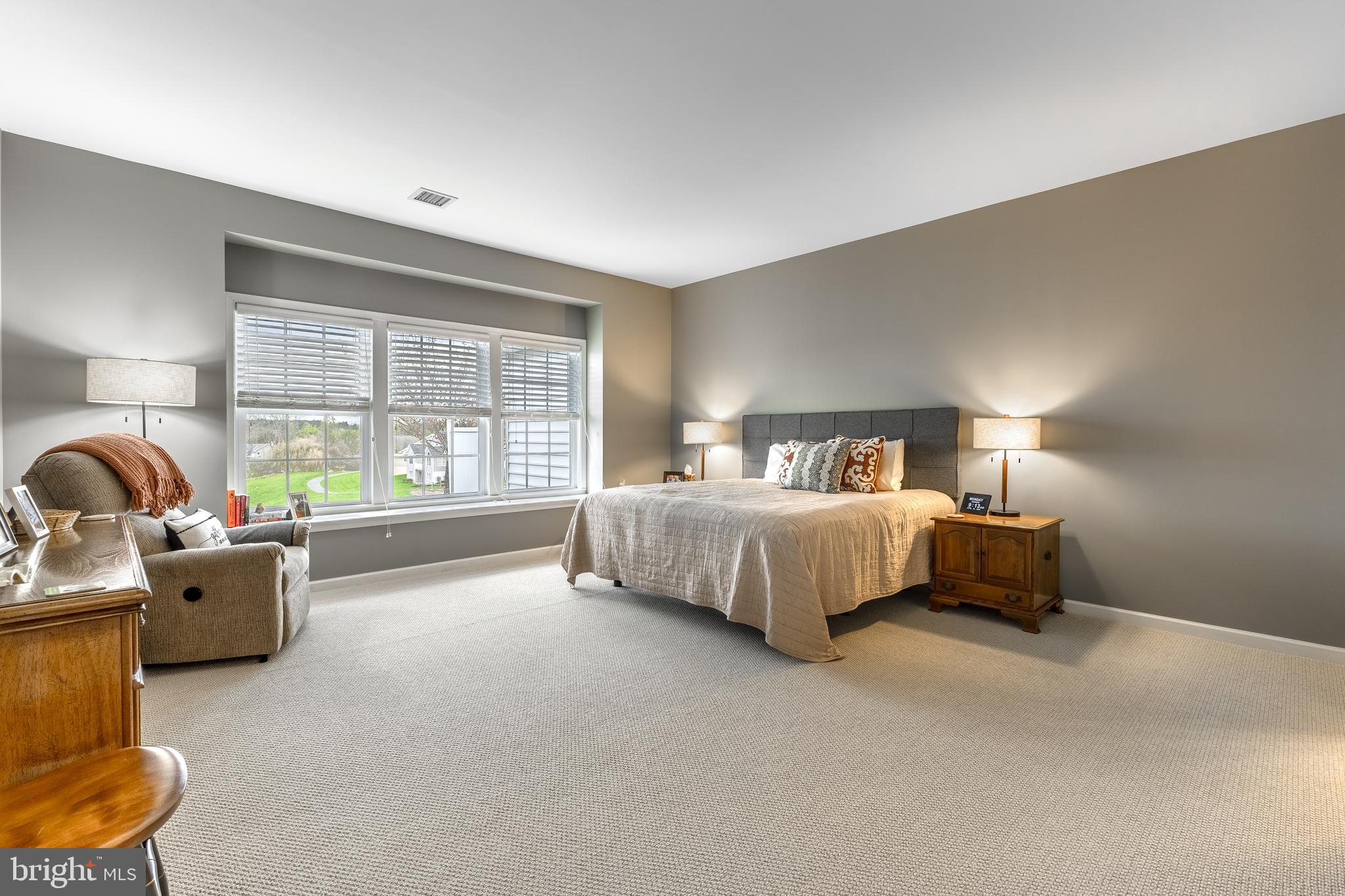 LIBERTY HILL - Residential