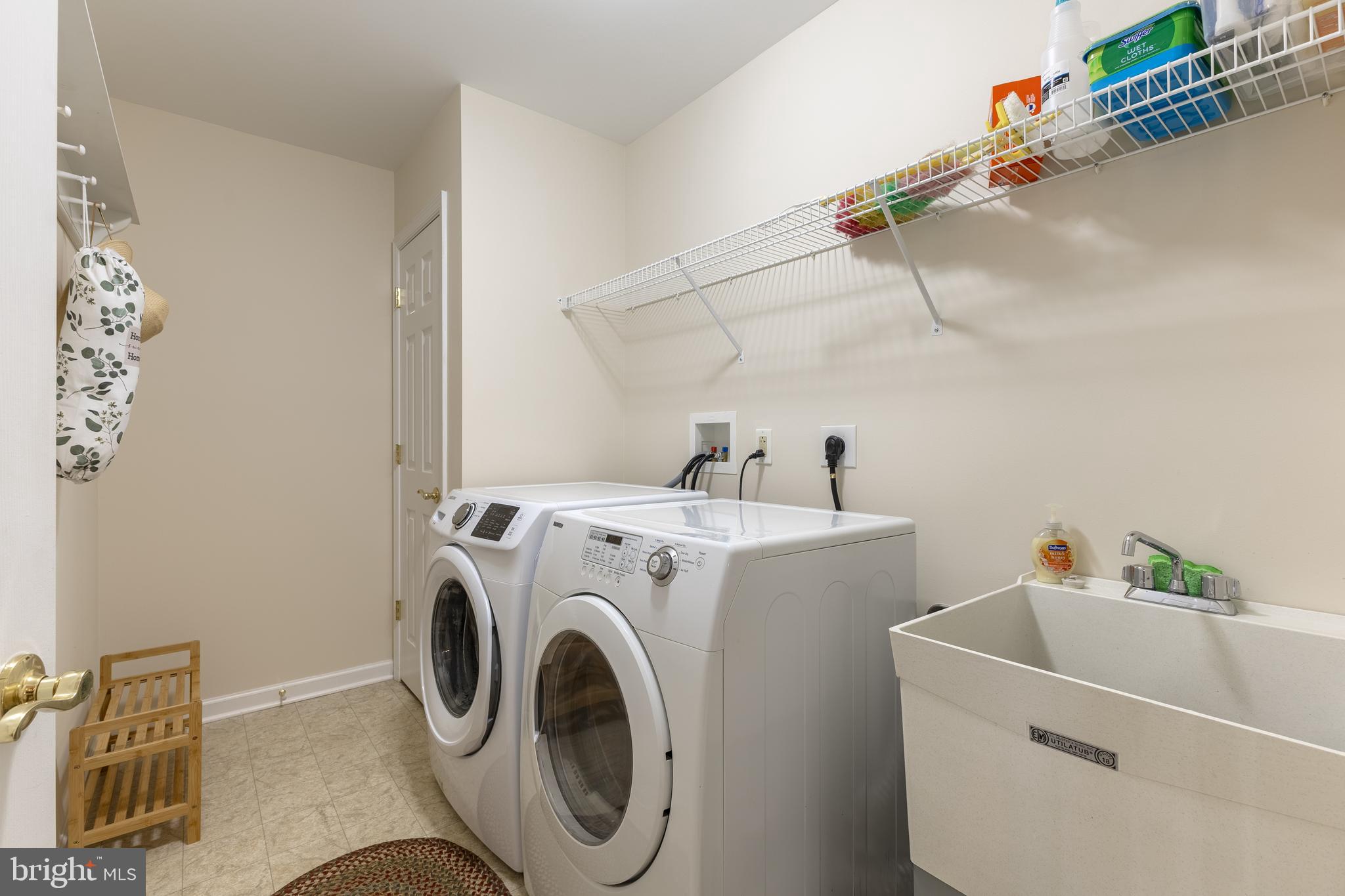 LIBERTY HILL - Residential