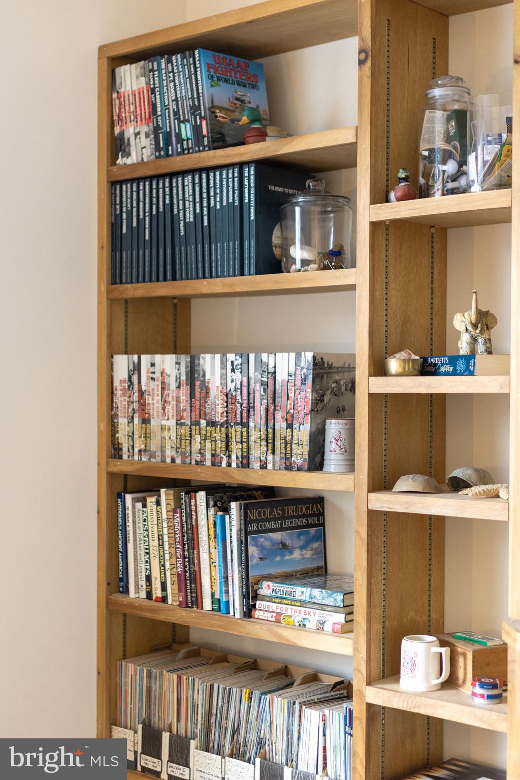 LIBERTY HILL - Residential